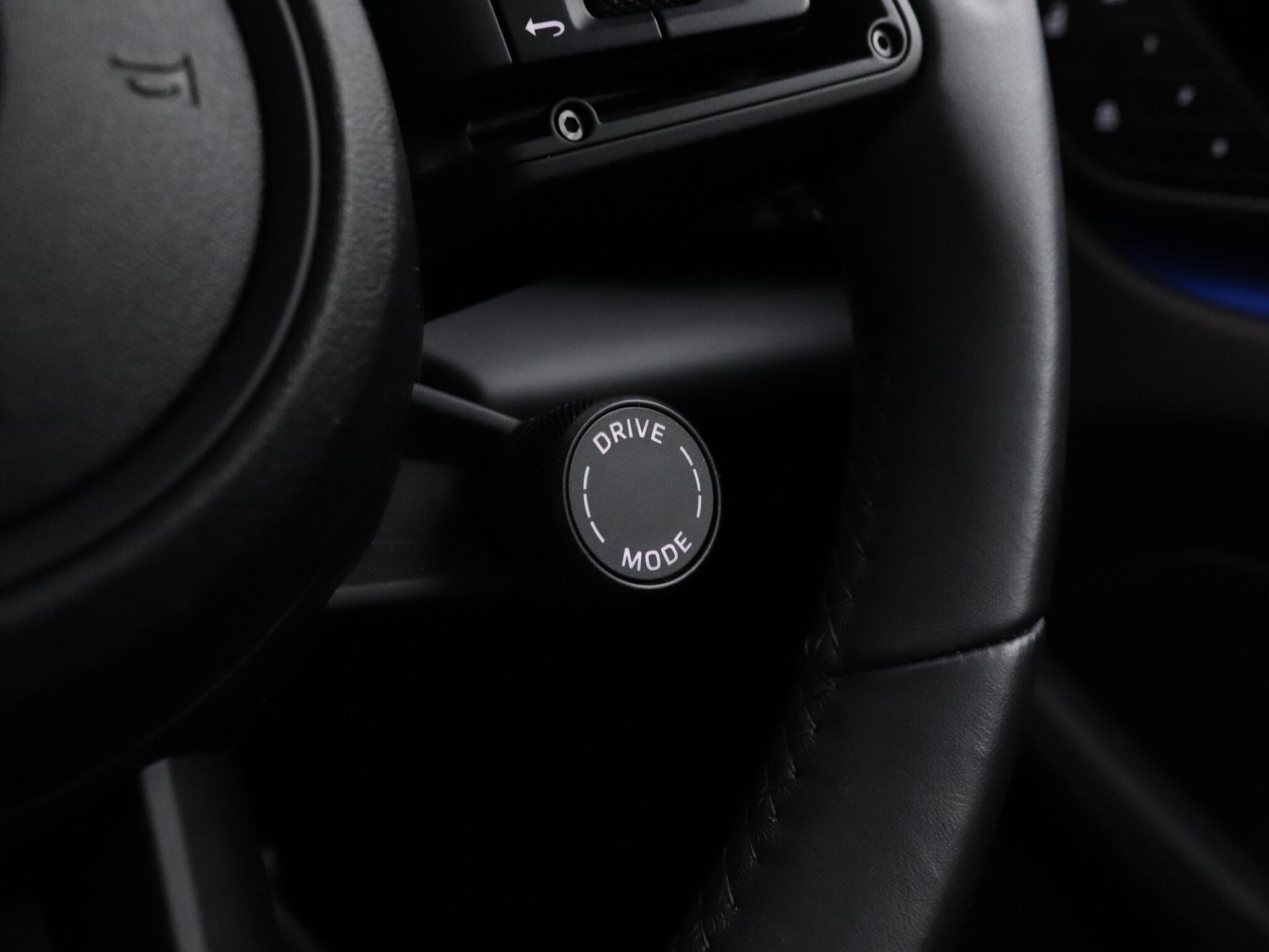 Porsche Macan view 39