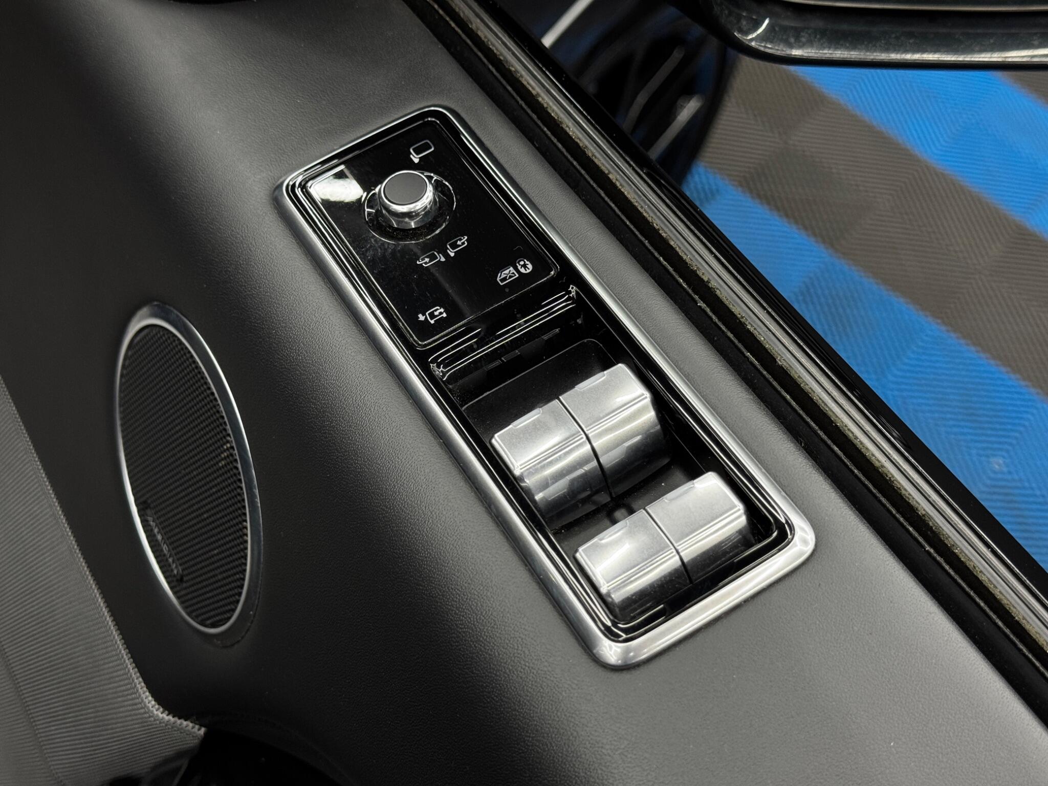 Land Rover Range Rover Sport view 52
