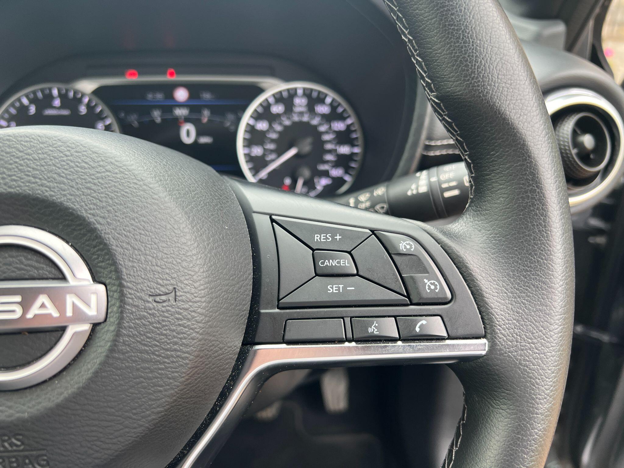 Nissan Juke view 23