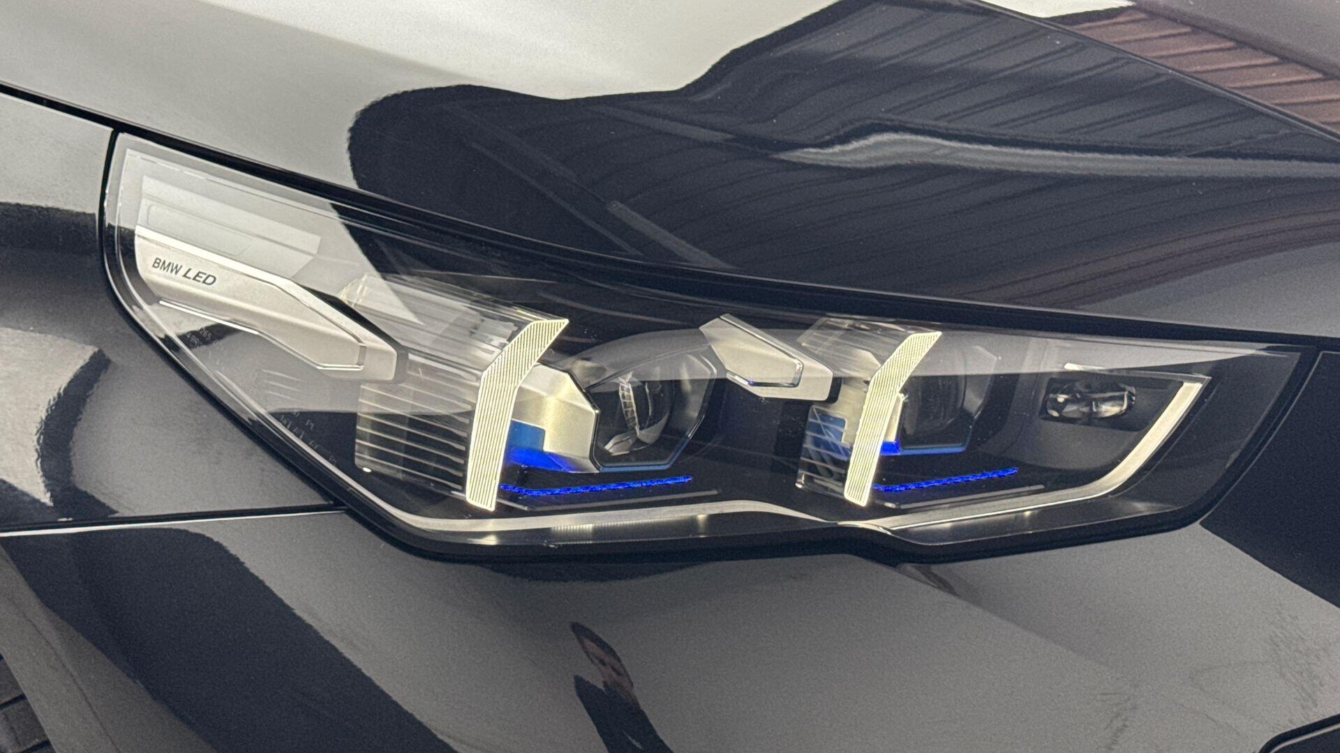 BMW i5 view 23