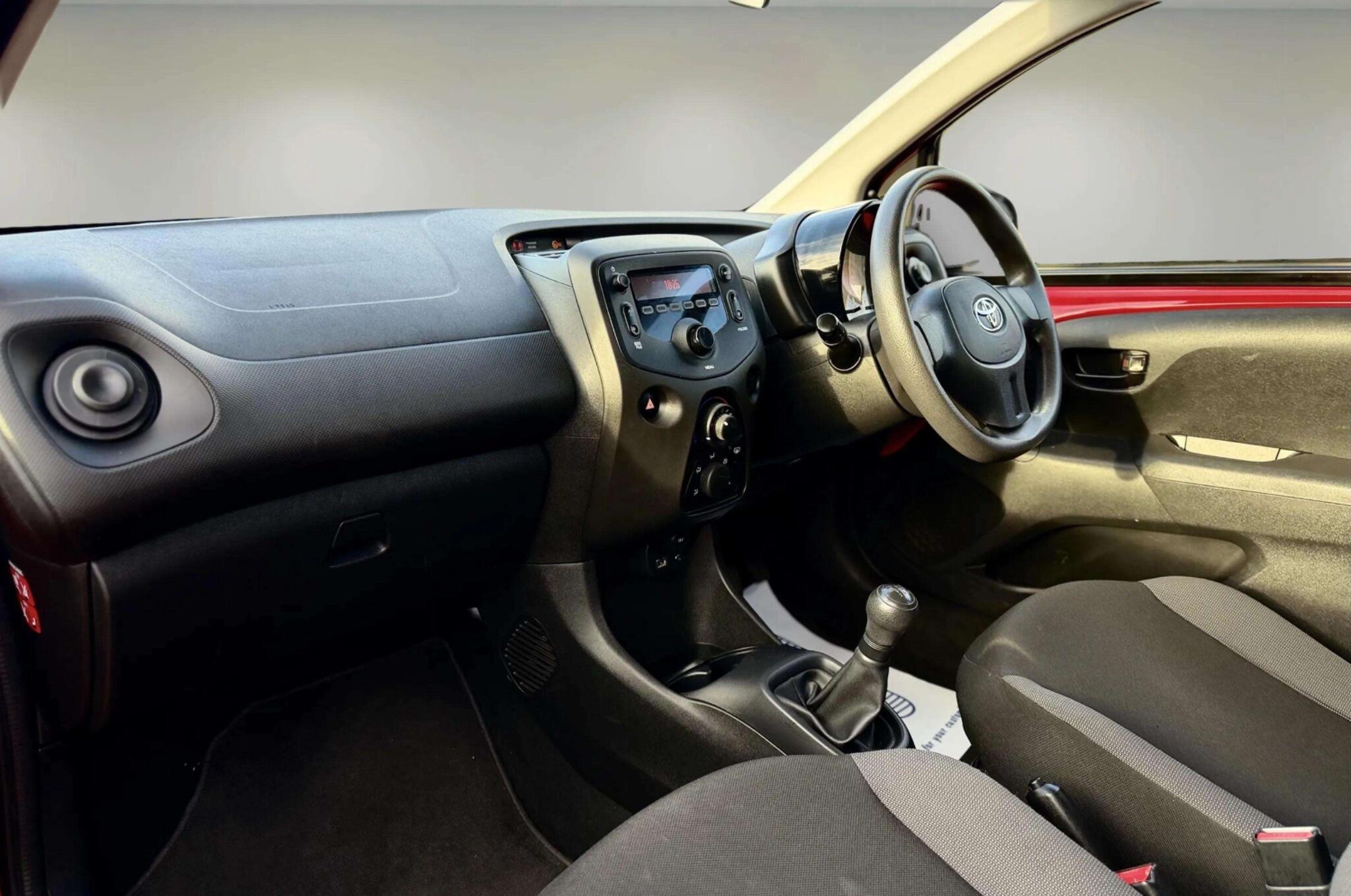 Toyota Aygo view 31