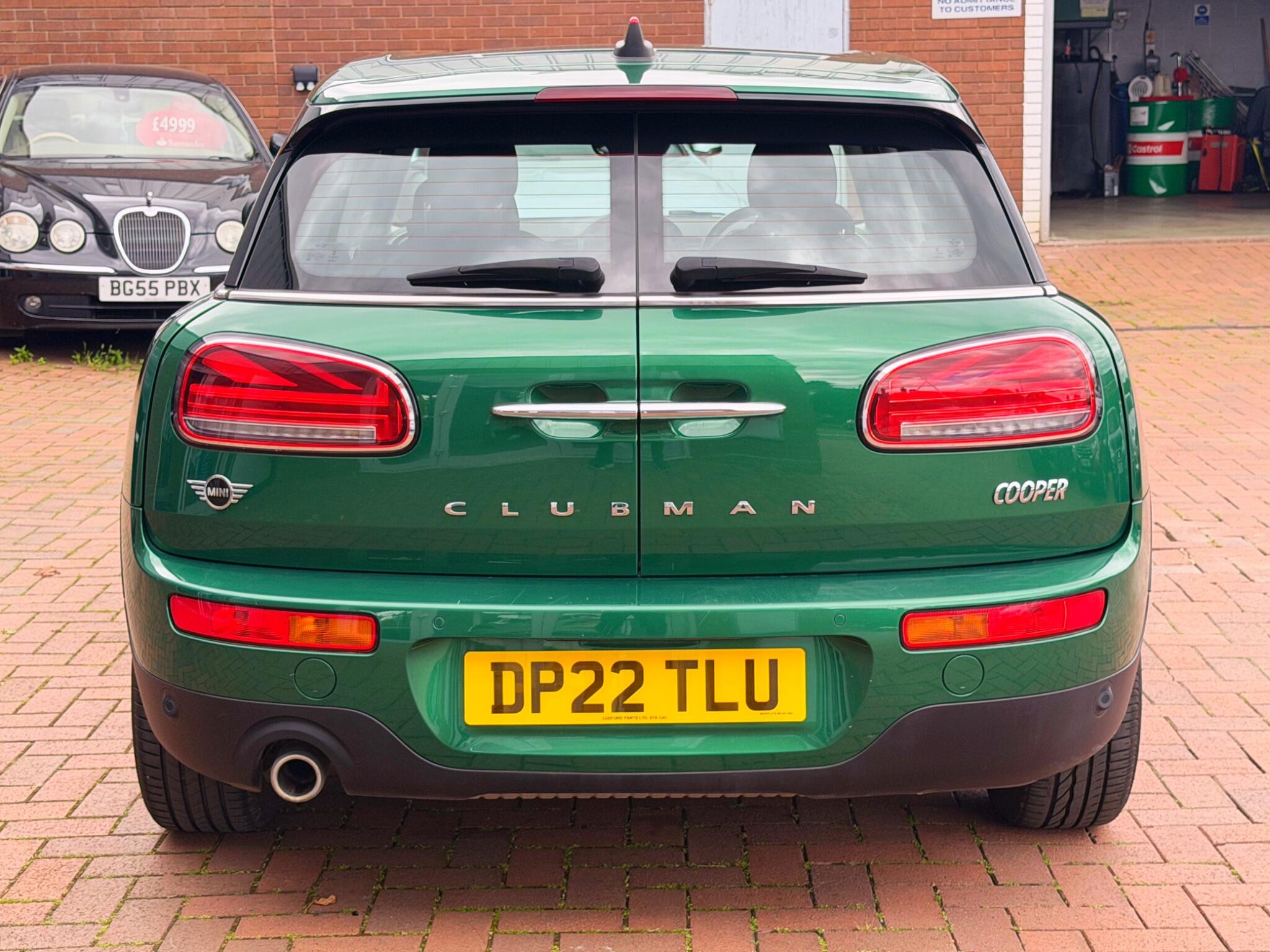 Mini Clubman view 23