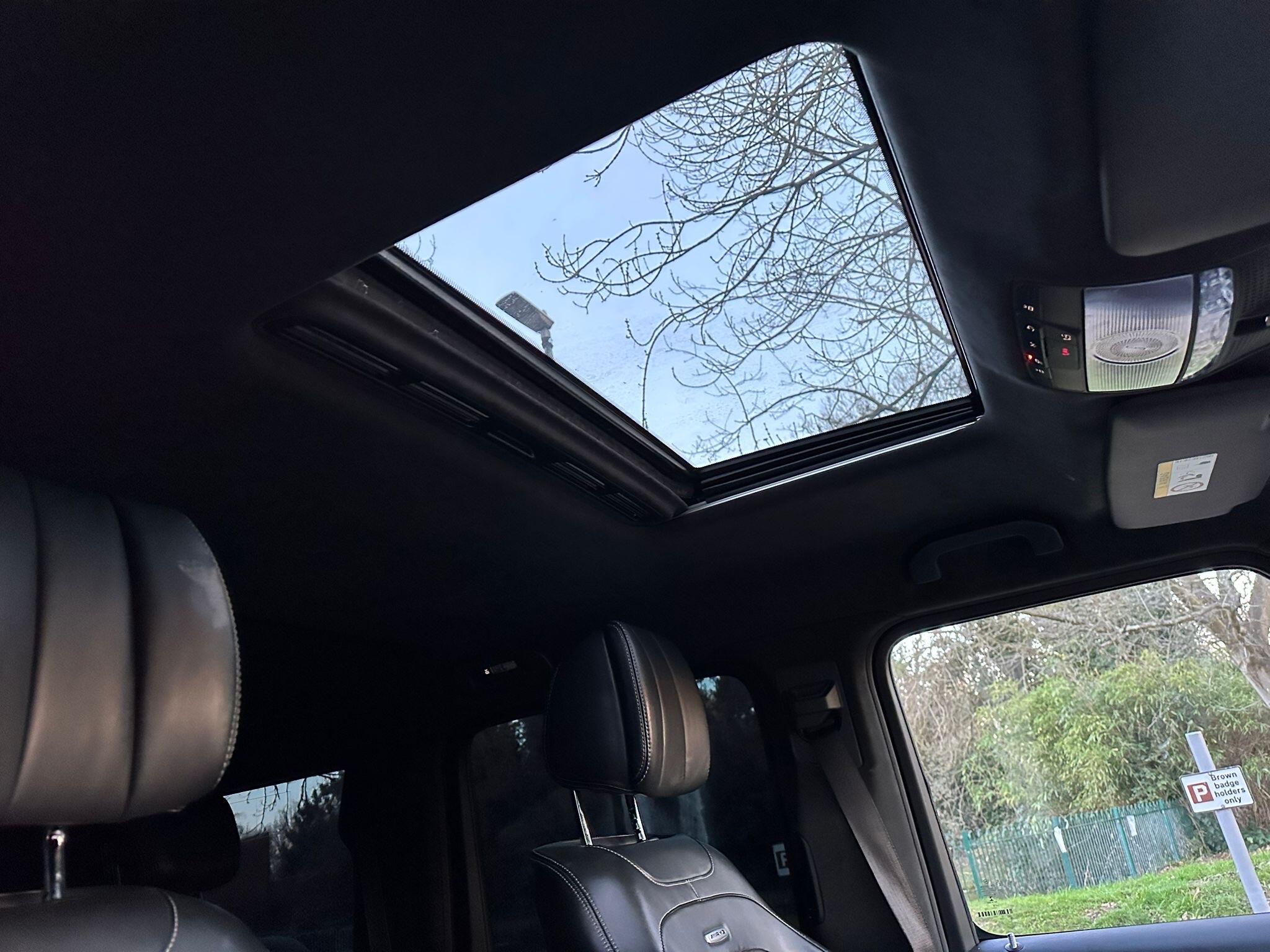 Mercedes-Benz G-Class view 21