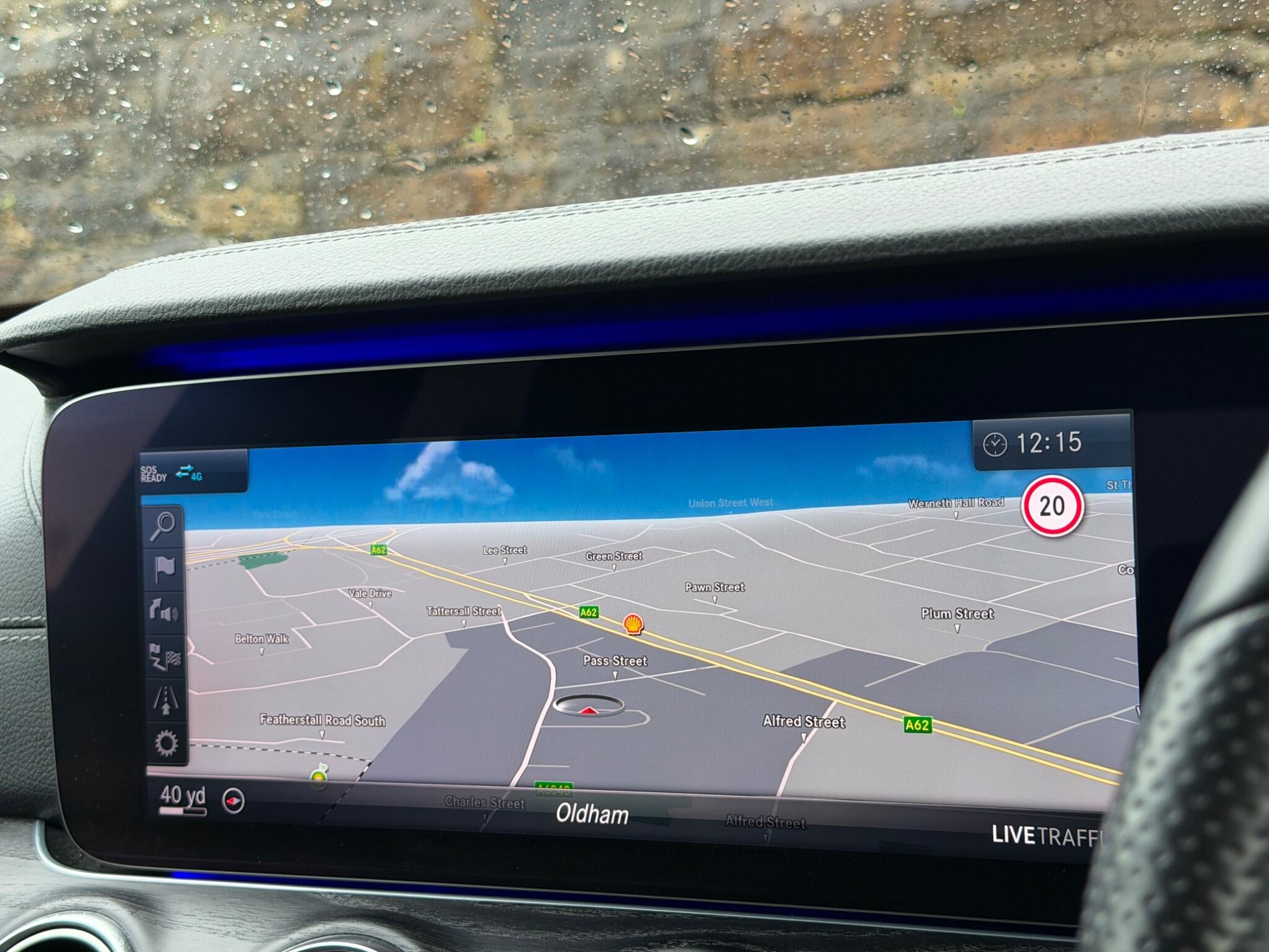 Mercedes-Benz E-Class view 30