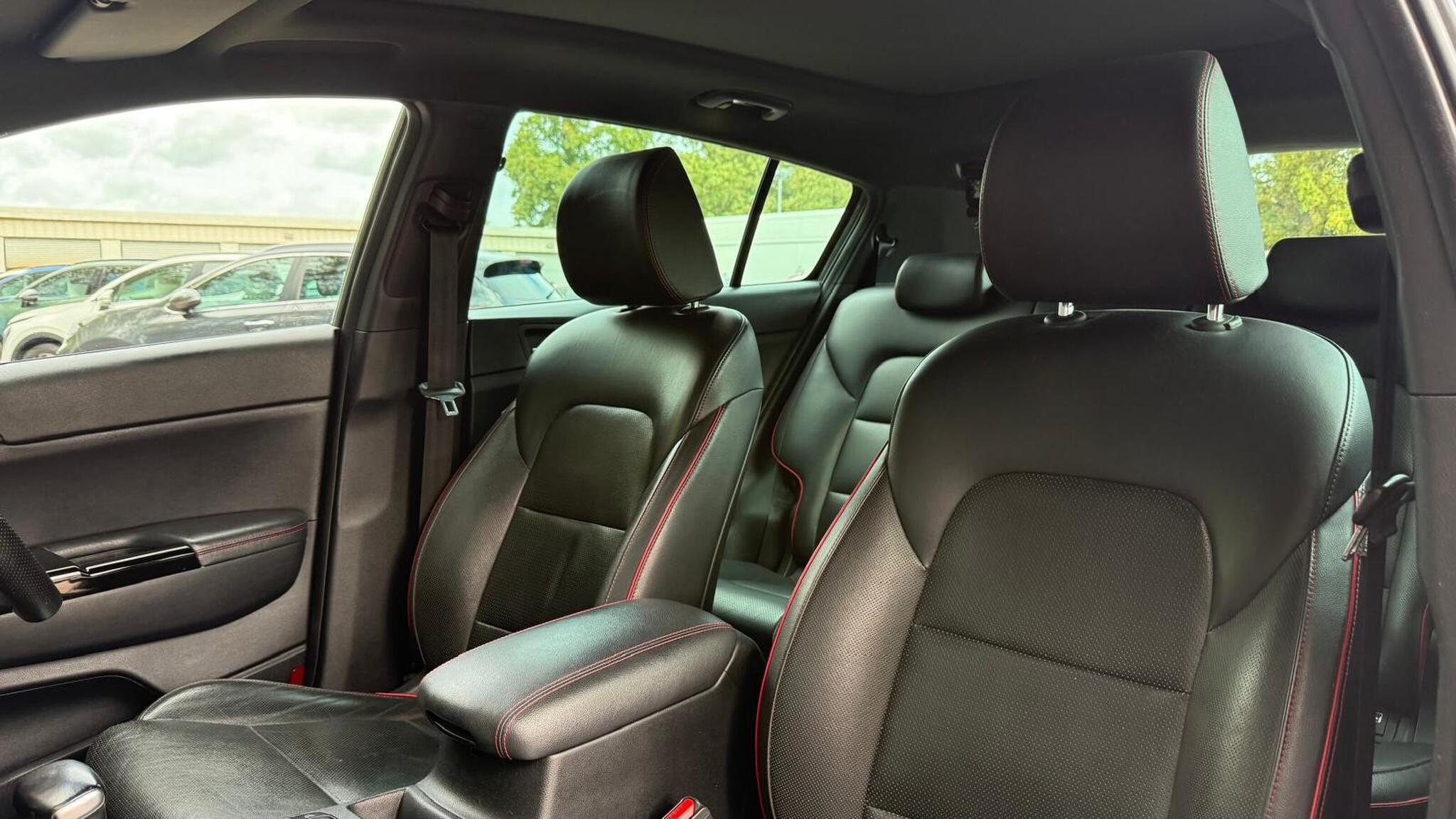 Kia Sportage view 25