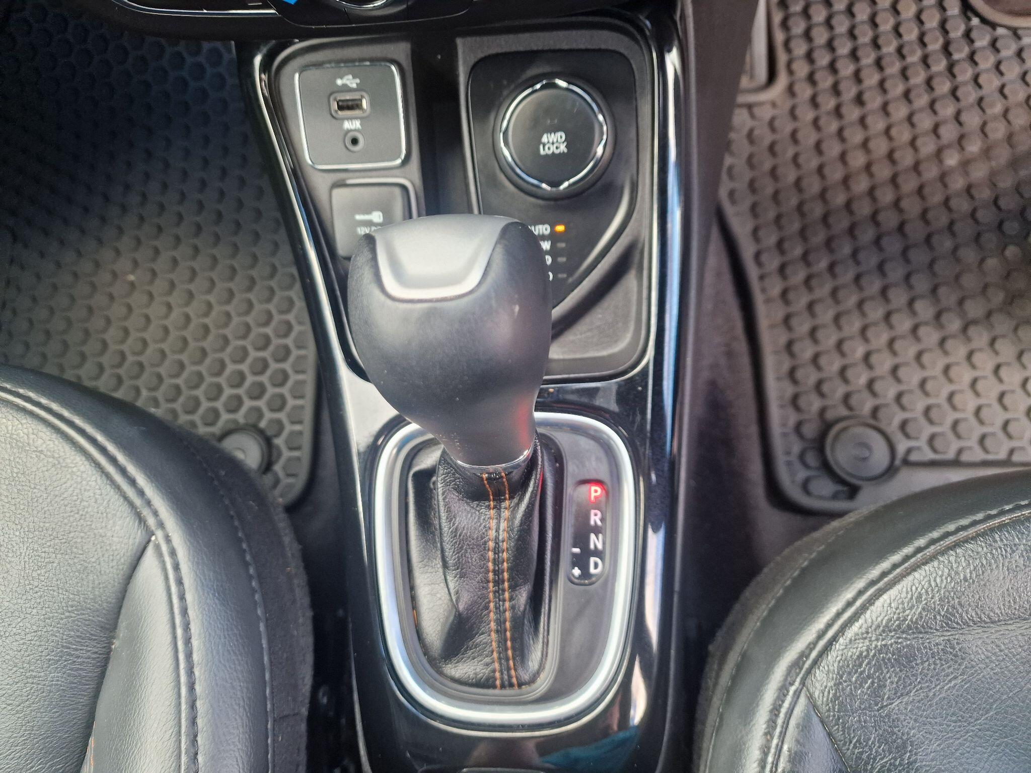 Jeep Compass view 23