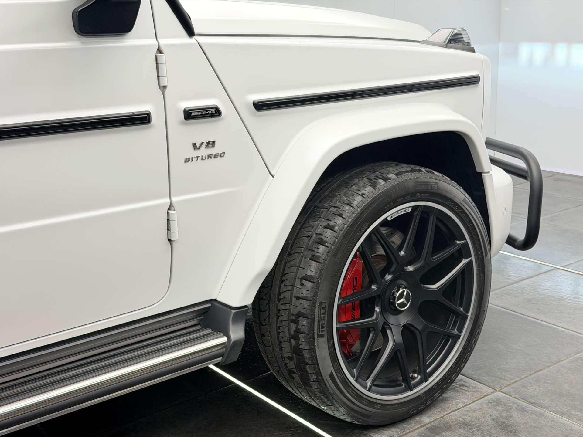 Mercedes-Benz G-Class view 22
