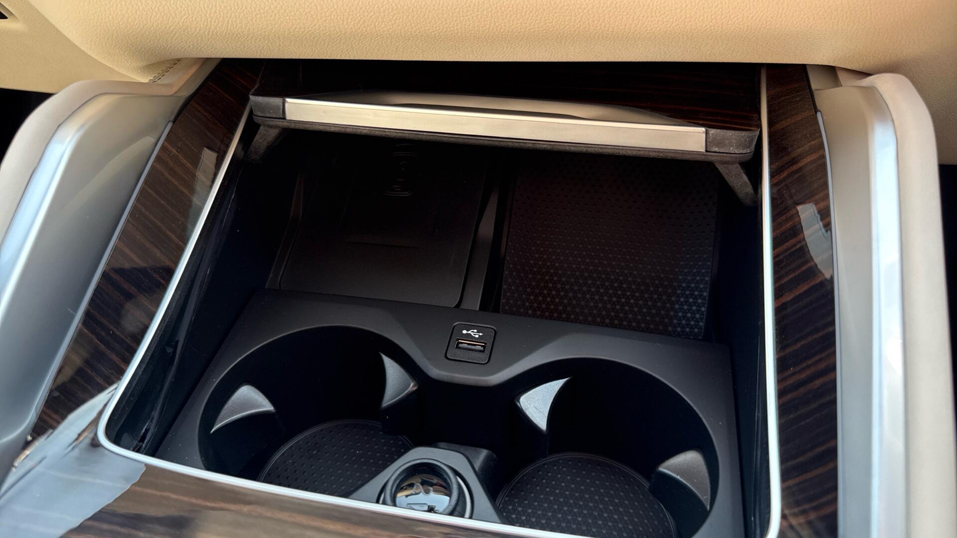 BMW X6 view 33