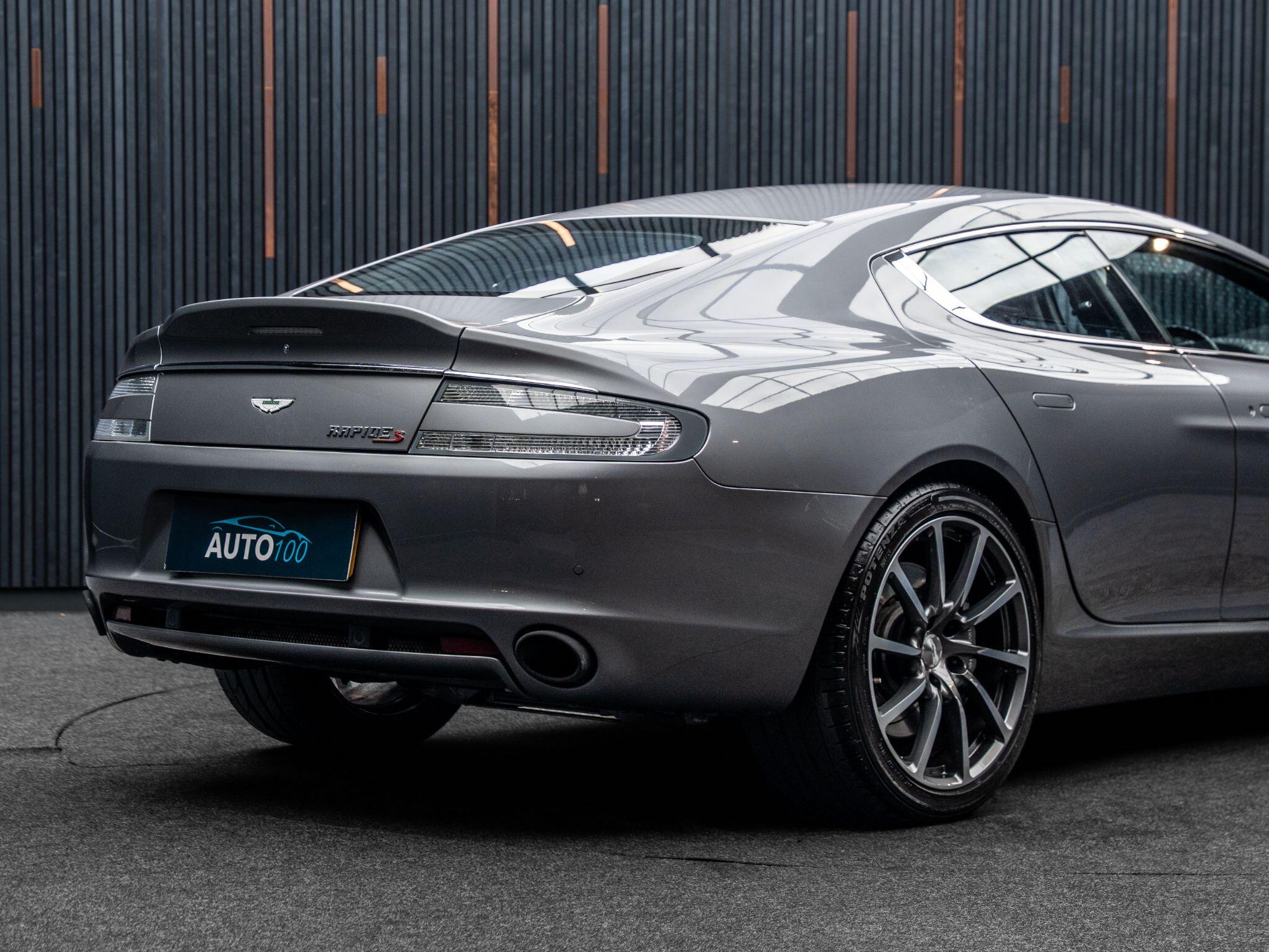 Aston Martin Rapide view 18