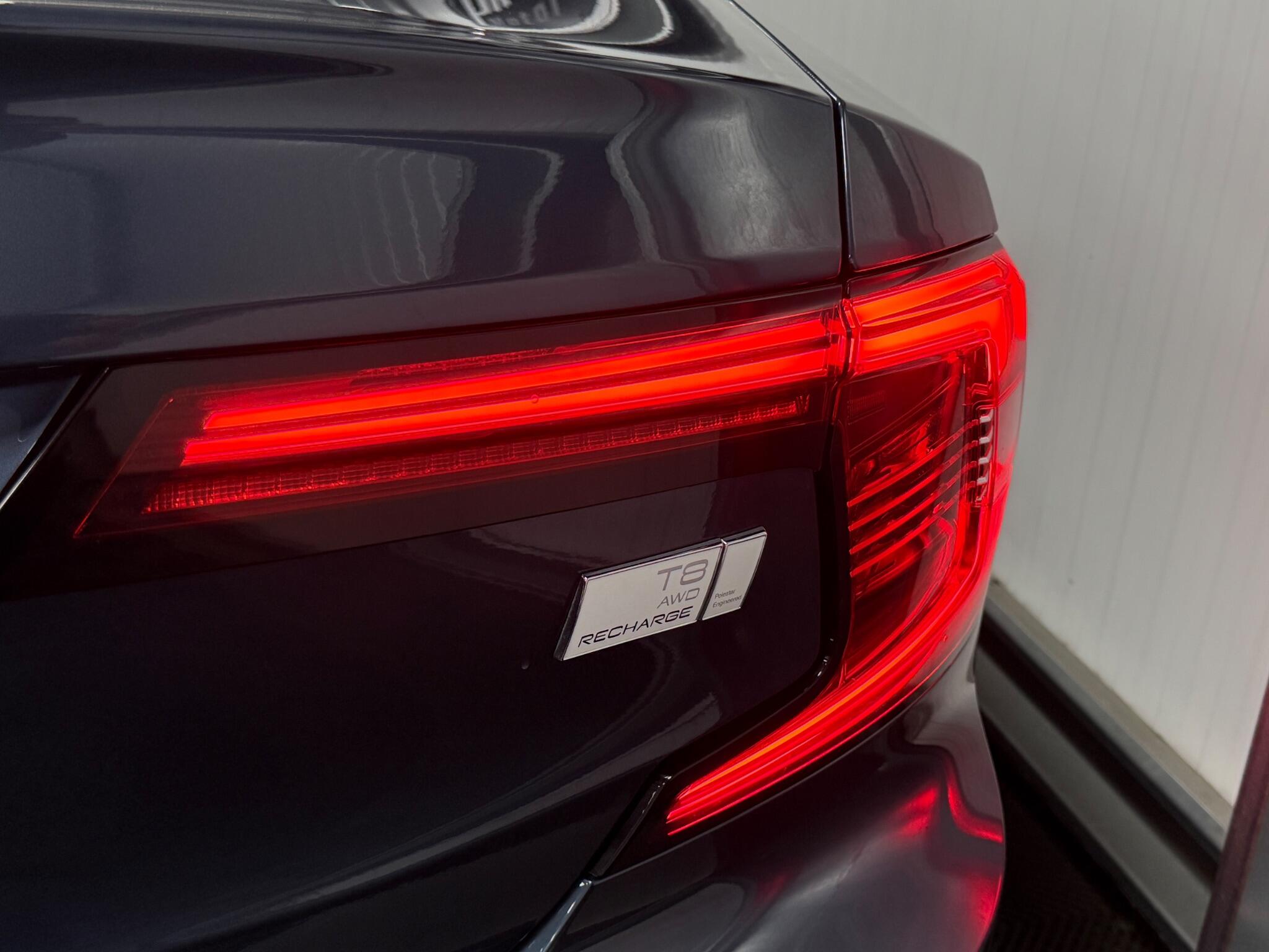 Volvo S90 view 42