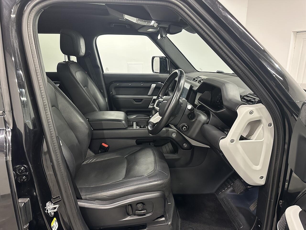 Land Rover Defender view 8