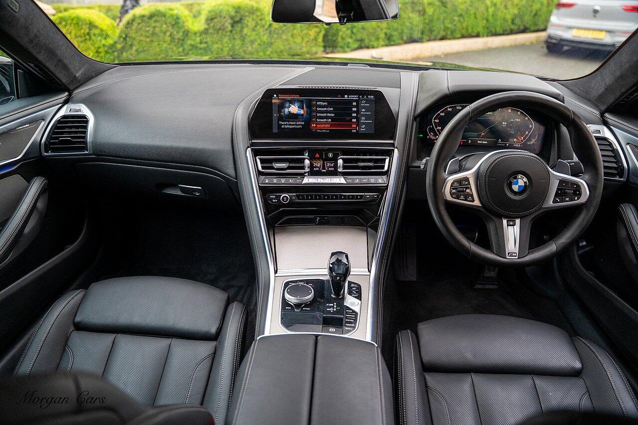 BMW 8 Series view 58