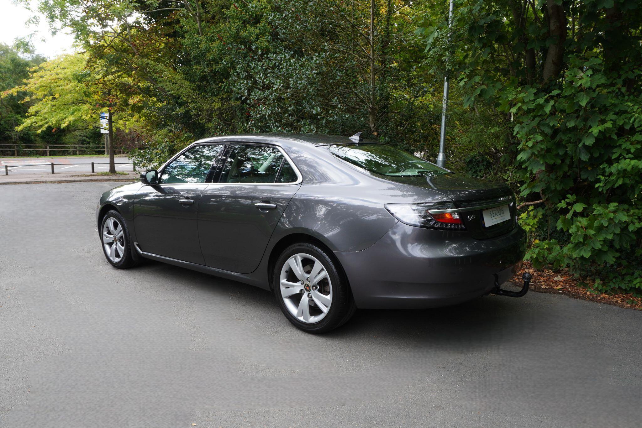Saab 9-5 view 6