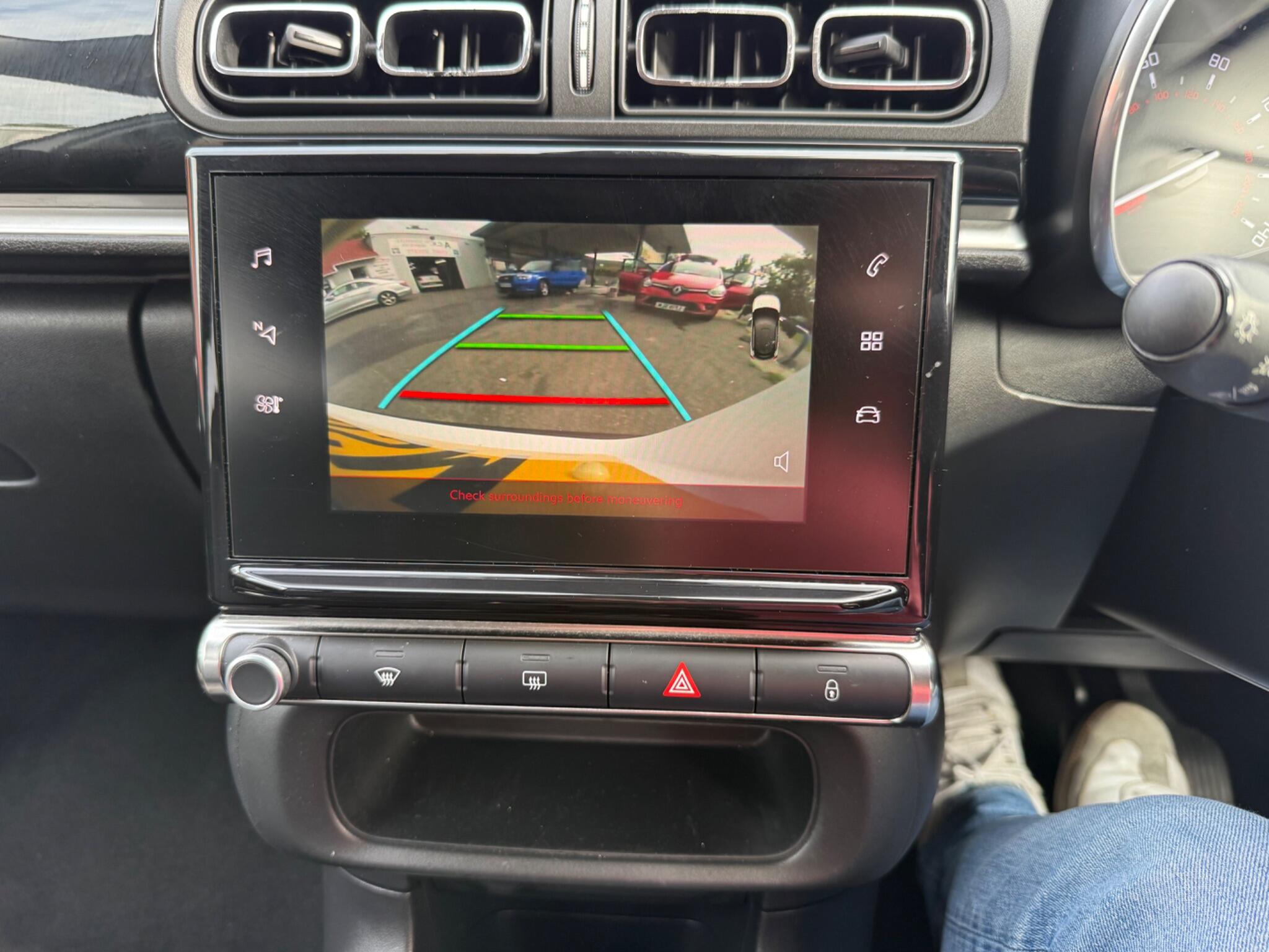 Citroen C3 view 32
