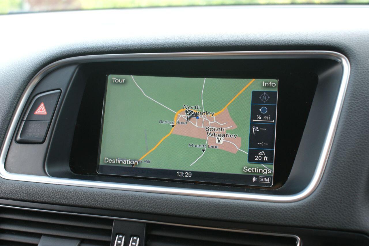 Audi SQ5 view 55