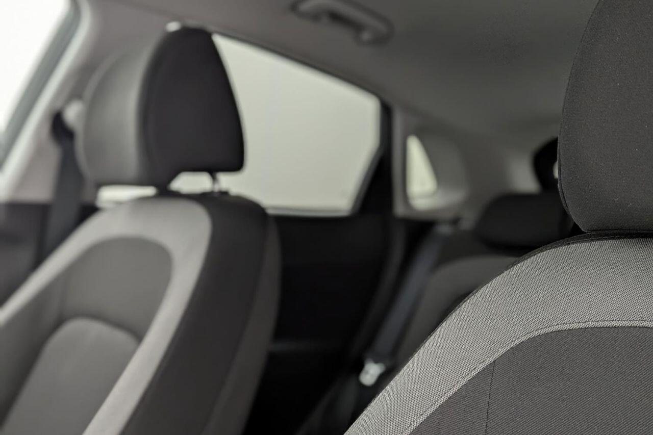 Hyundai Kona view 26