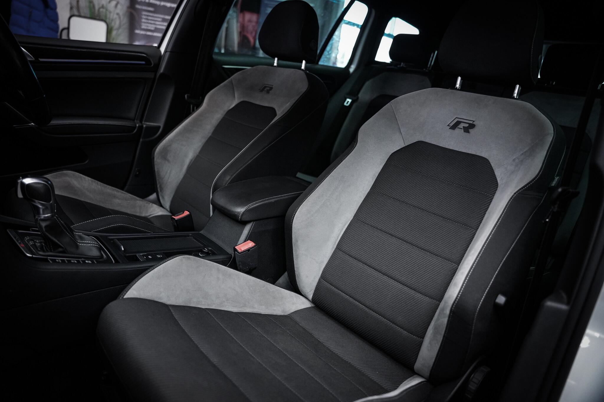 Volkswagen Golf view 23