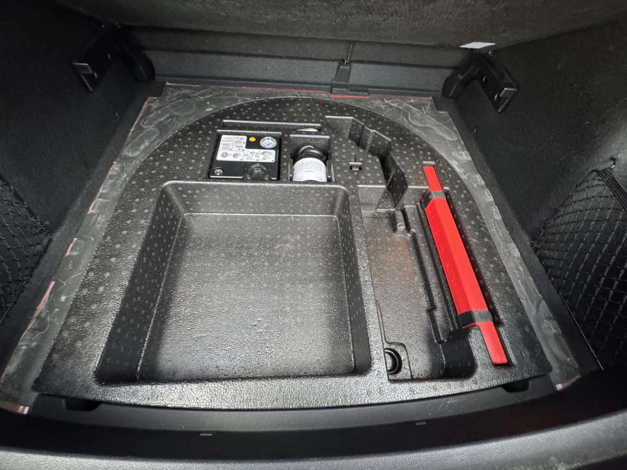 MG ZS view 73