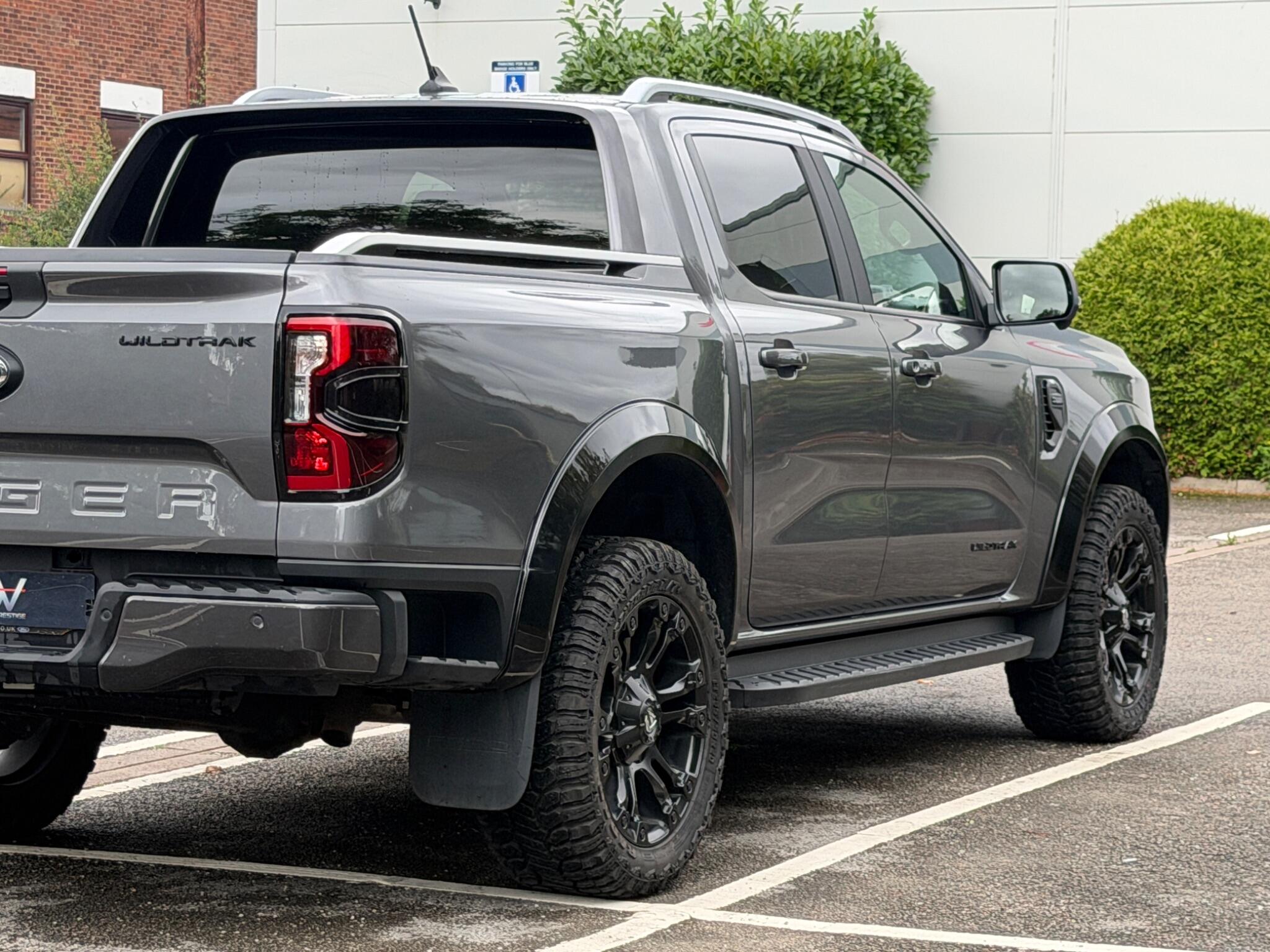 Ford Ranger view 54
