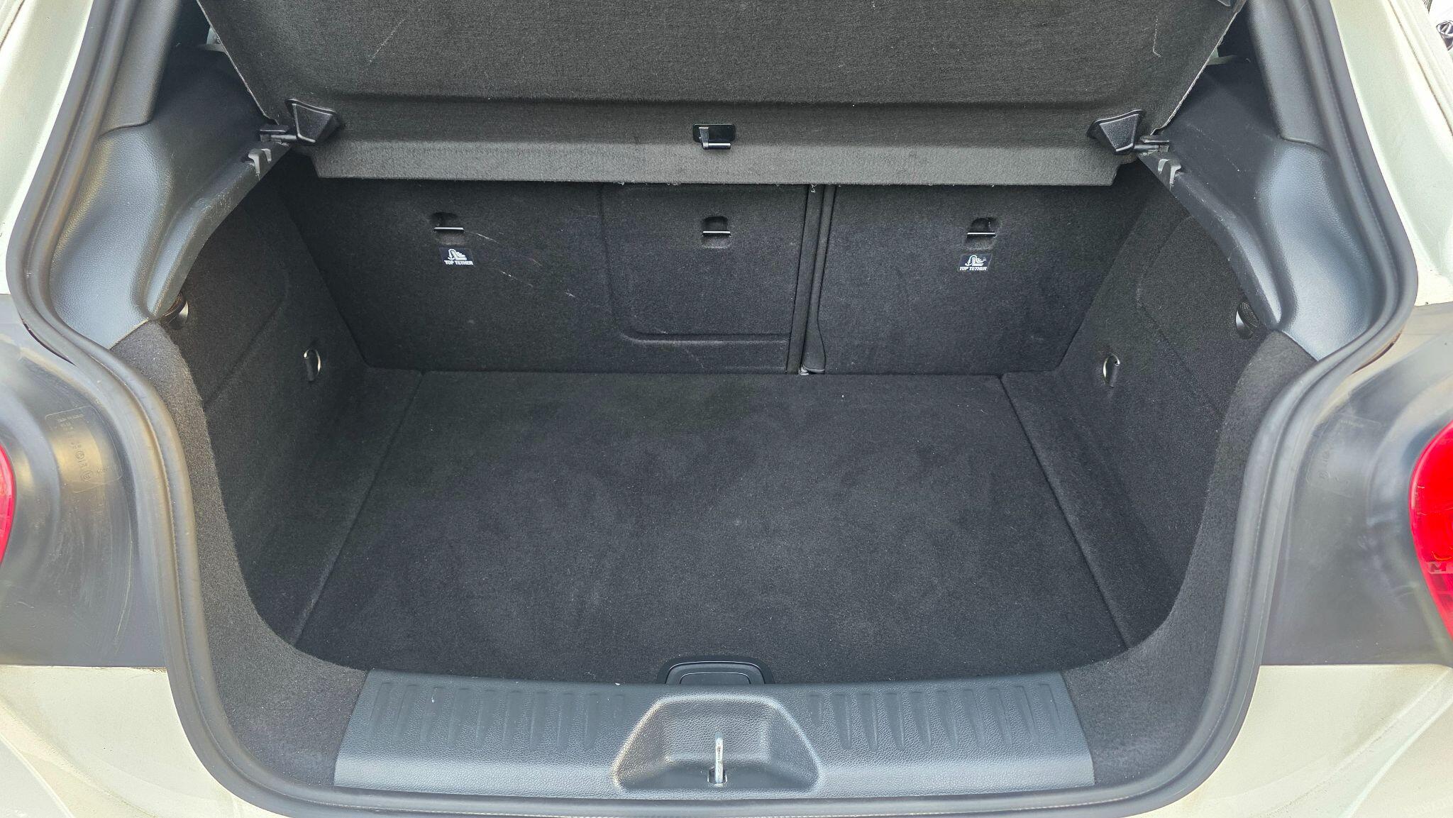 Mercedes-Benz A-Class view 35