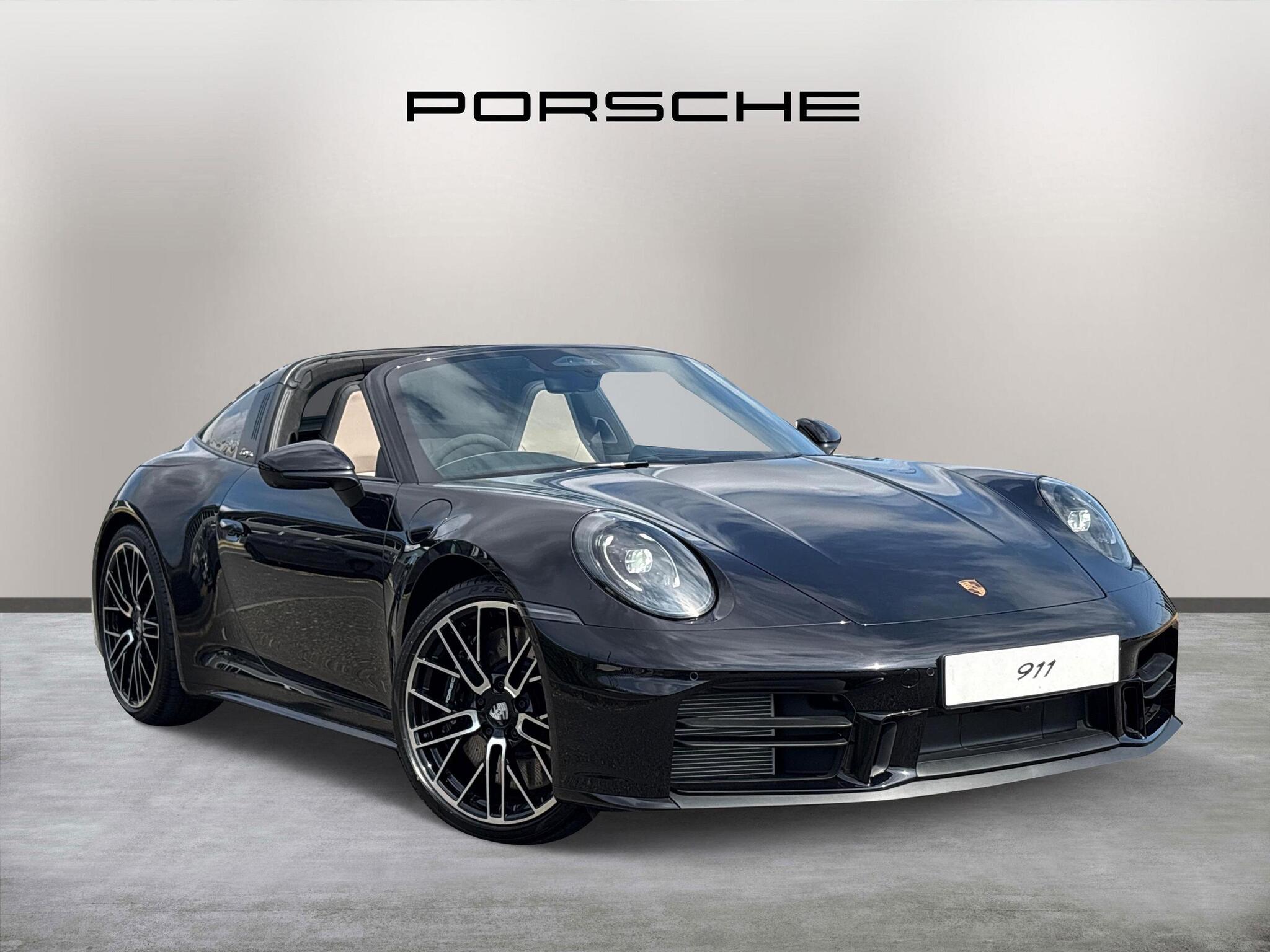 Porsche 911 view 2