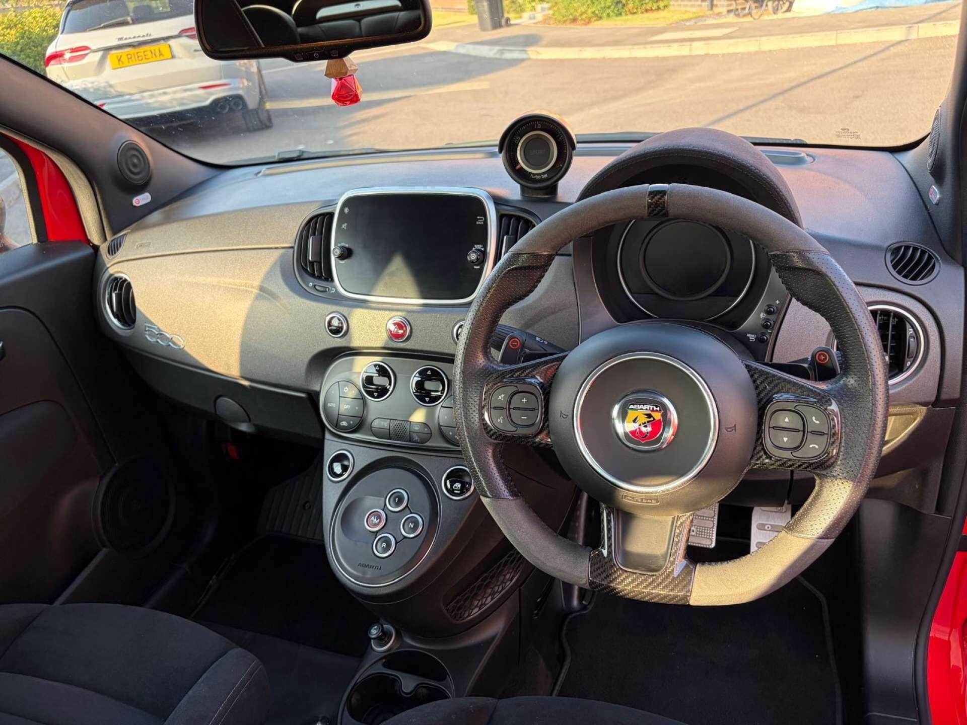 Abarth 595c view 5