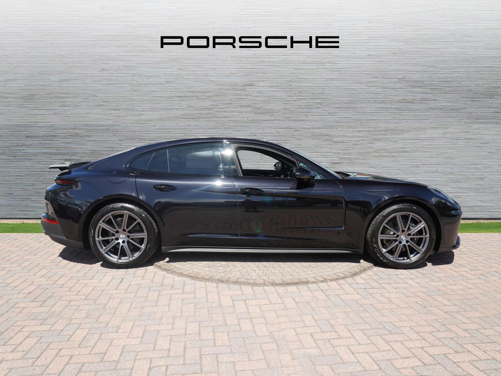 Porsche Panamera view 5