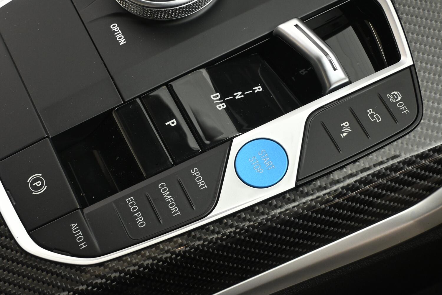 BMW i4 view 29