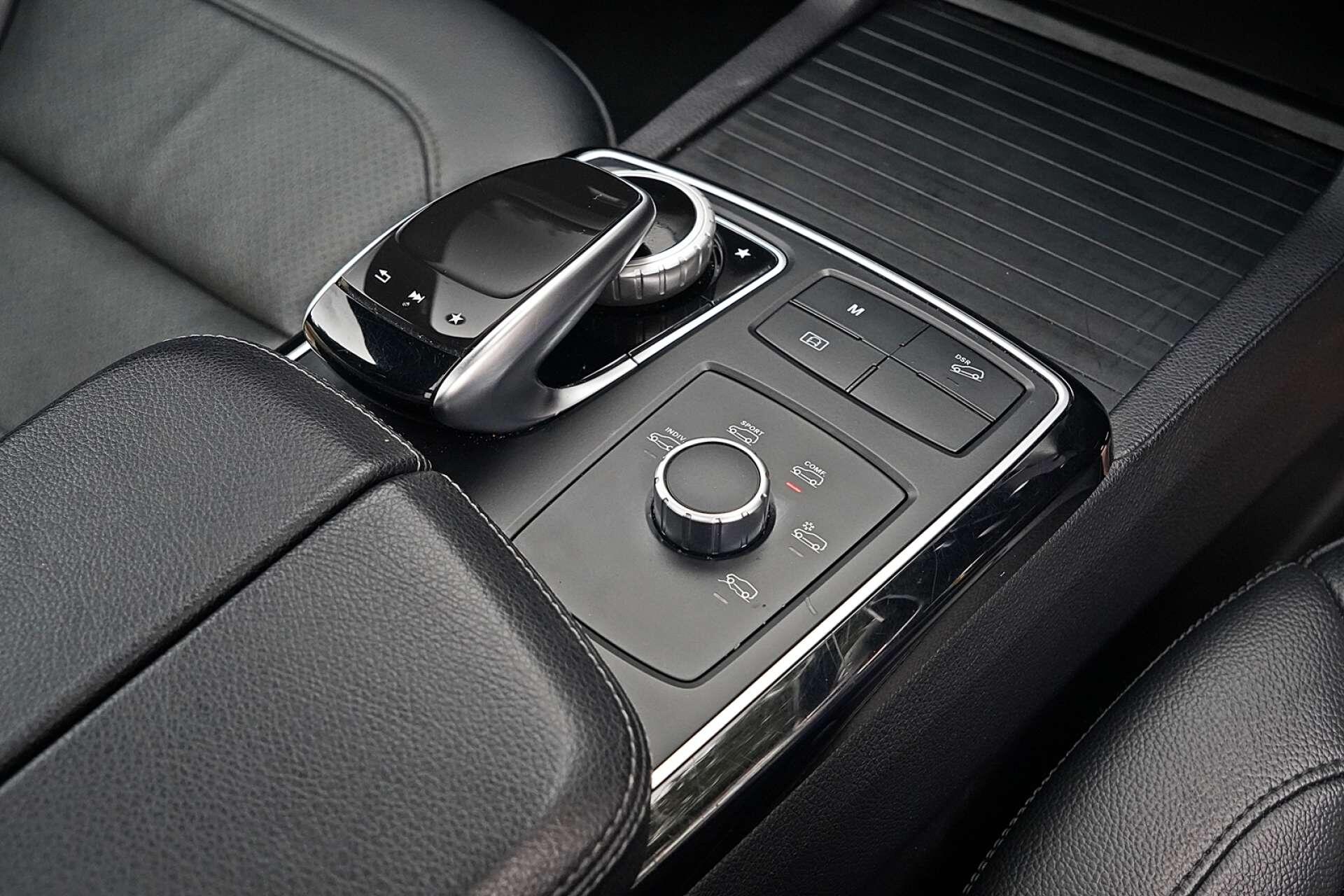 Mercedes-Benz GLE view 18