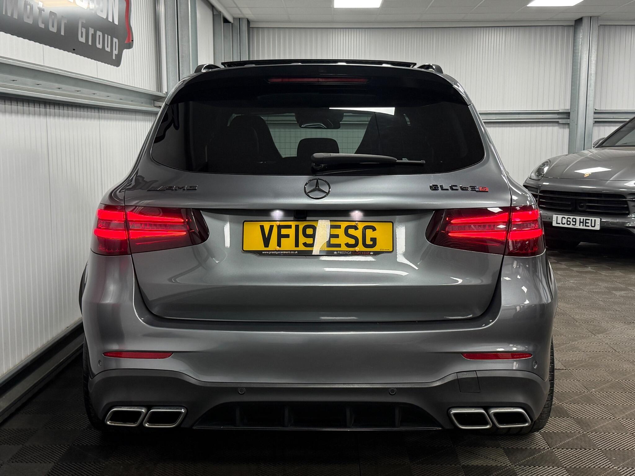Mercedes-Benz GLC view 11