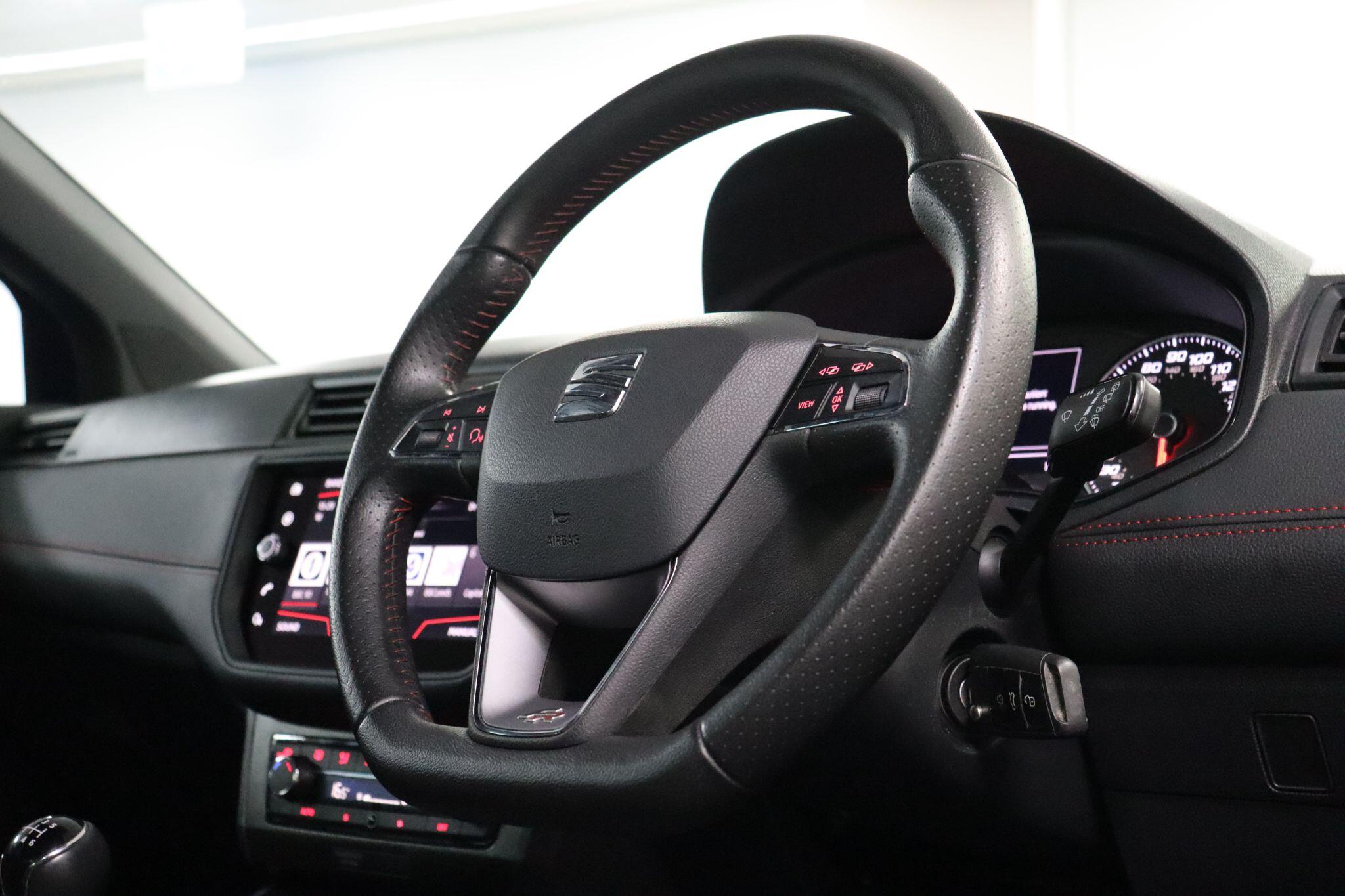 Seat Arona view 23