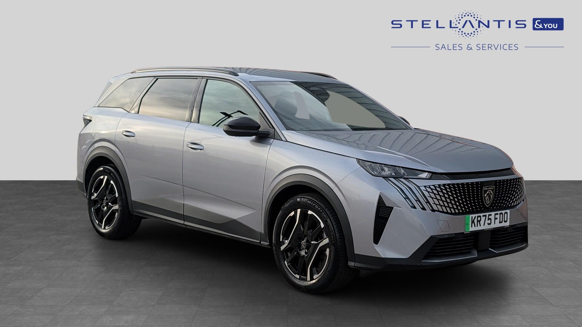 2025 Peugeot 5008