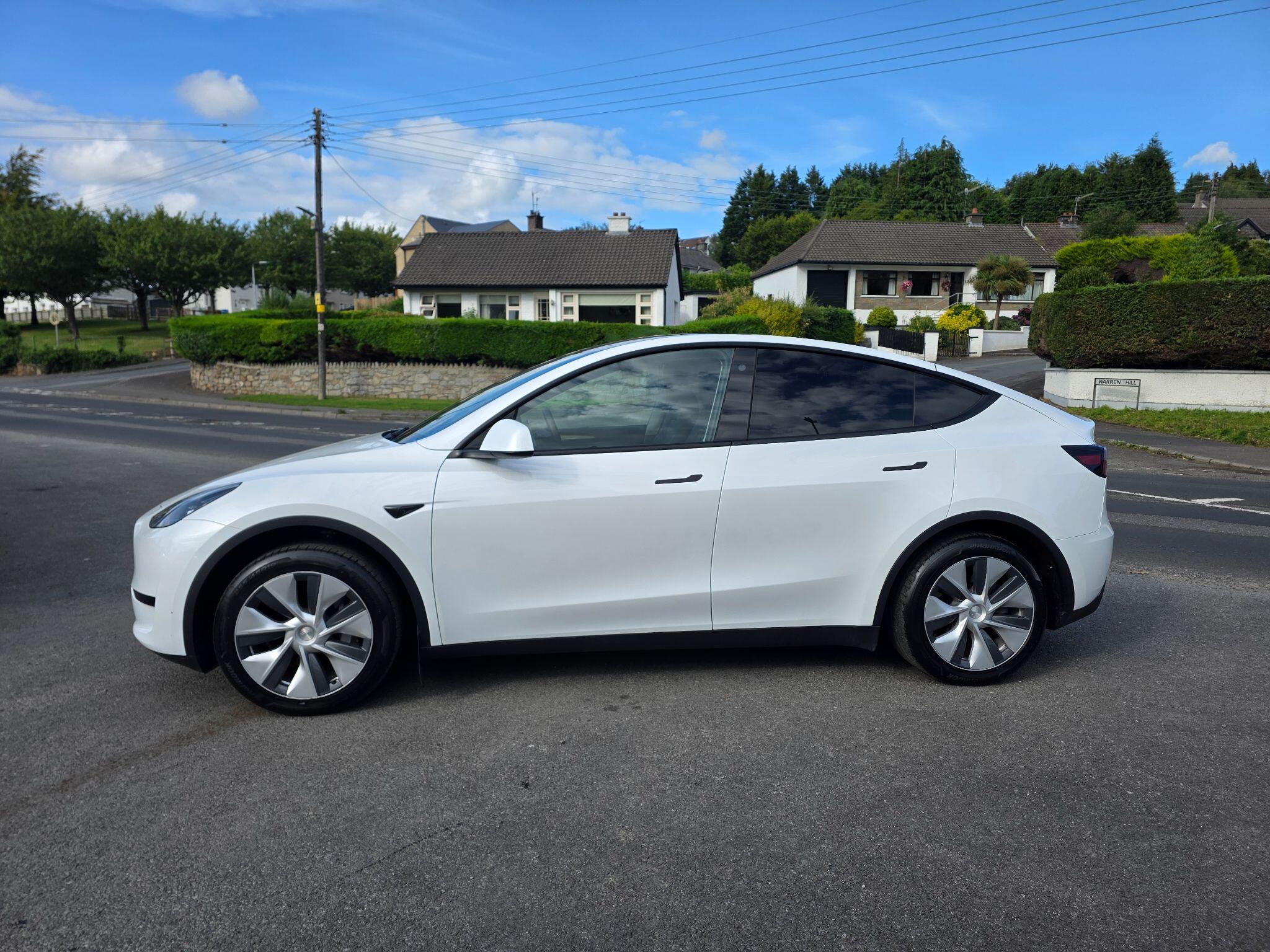 Tesla Model Y view 7