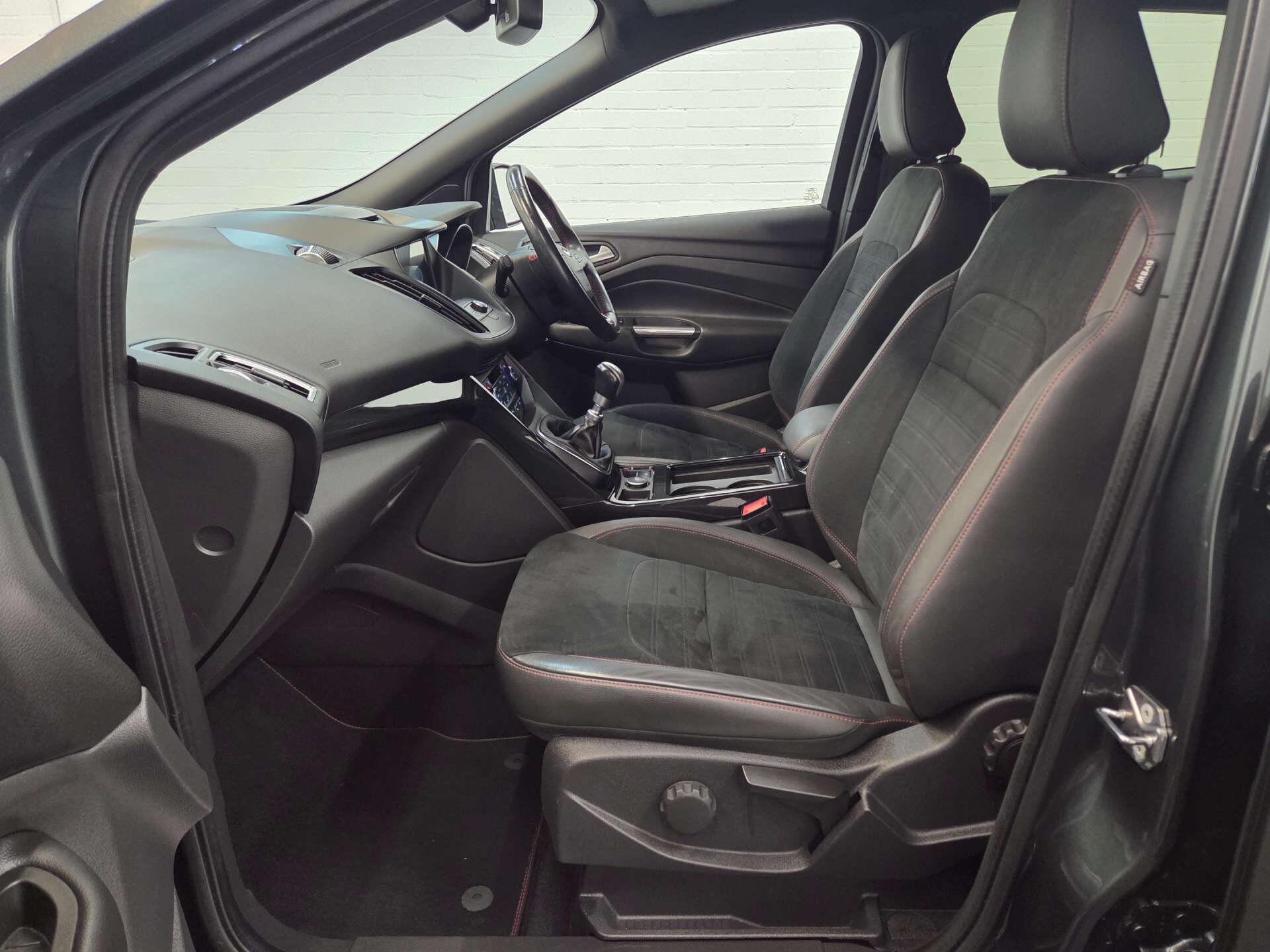Ford Kuga view 10
