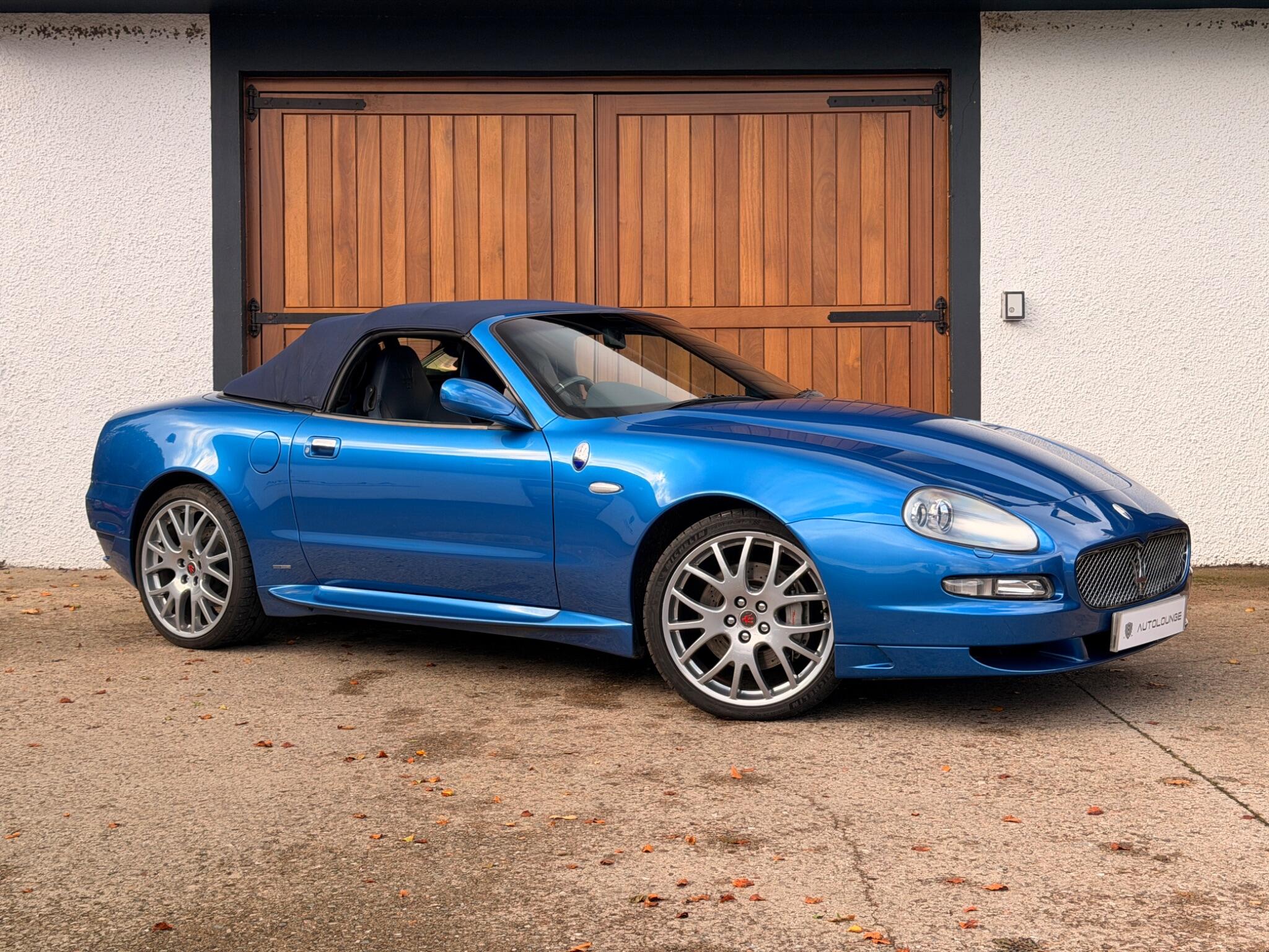 Maserati Spyder view 8