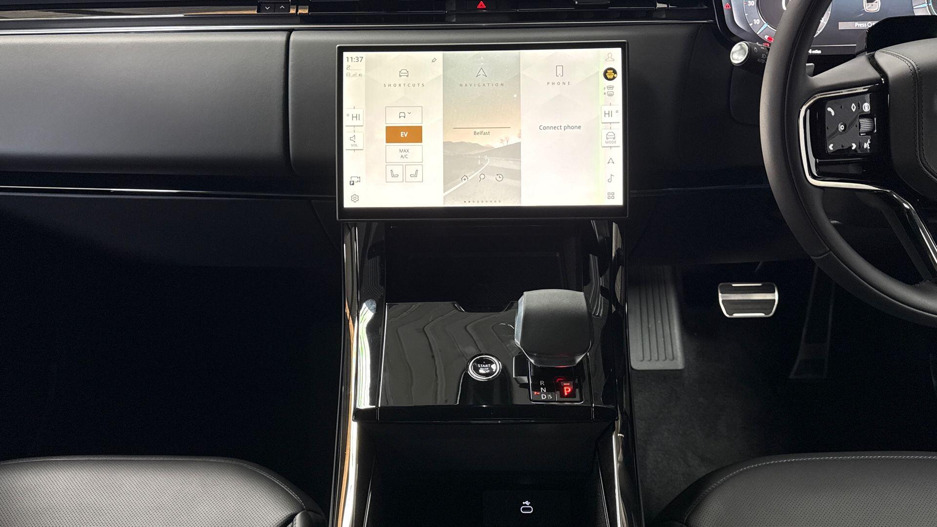 Land Rover Range Rover Sport view 14