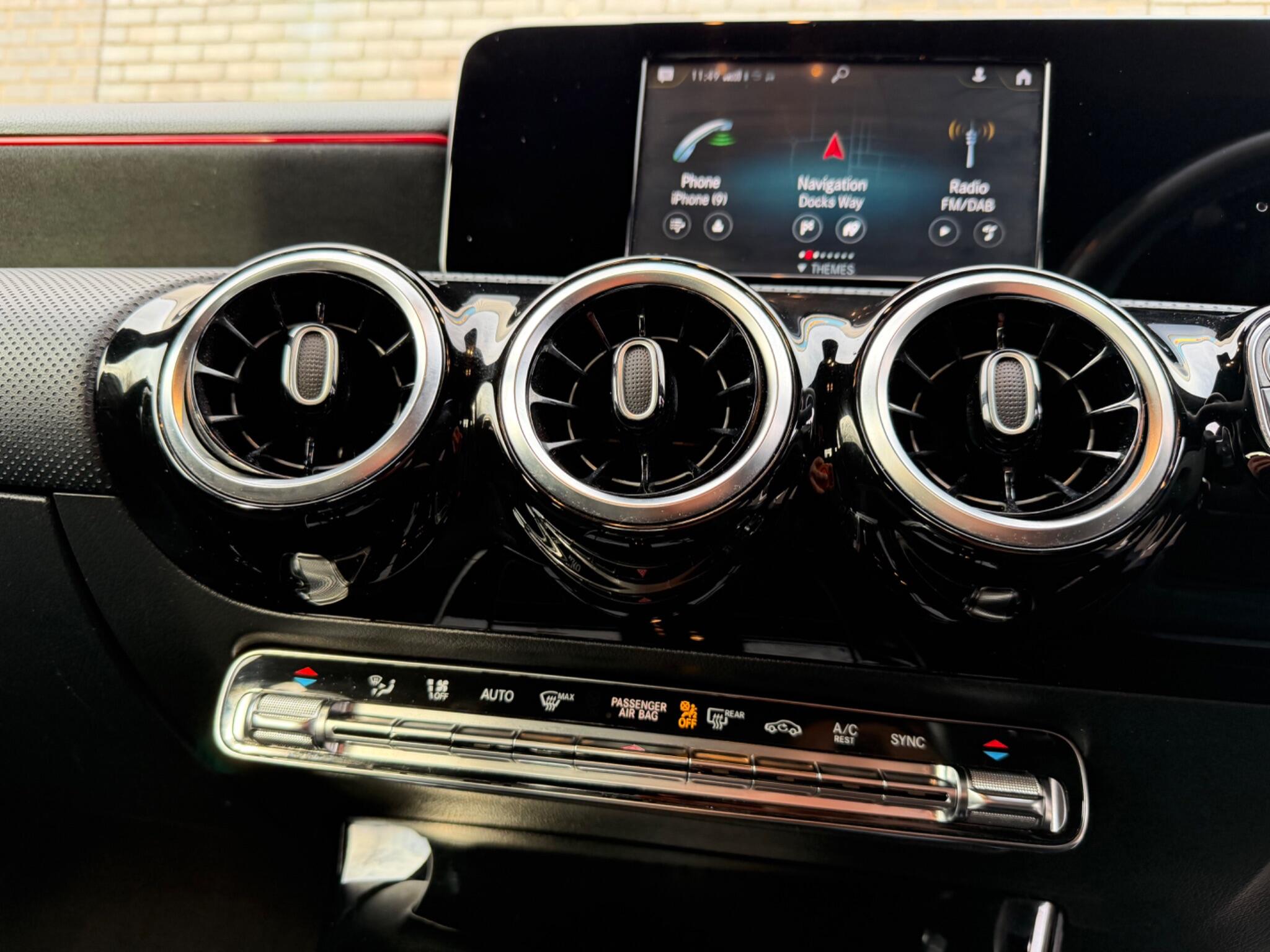 2019 Mercedes-Benz A Class 2.0 A200d AMG Line 8G-DCT Euro 6 (s/s) 5dr • 58,200 miles image 25