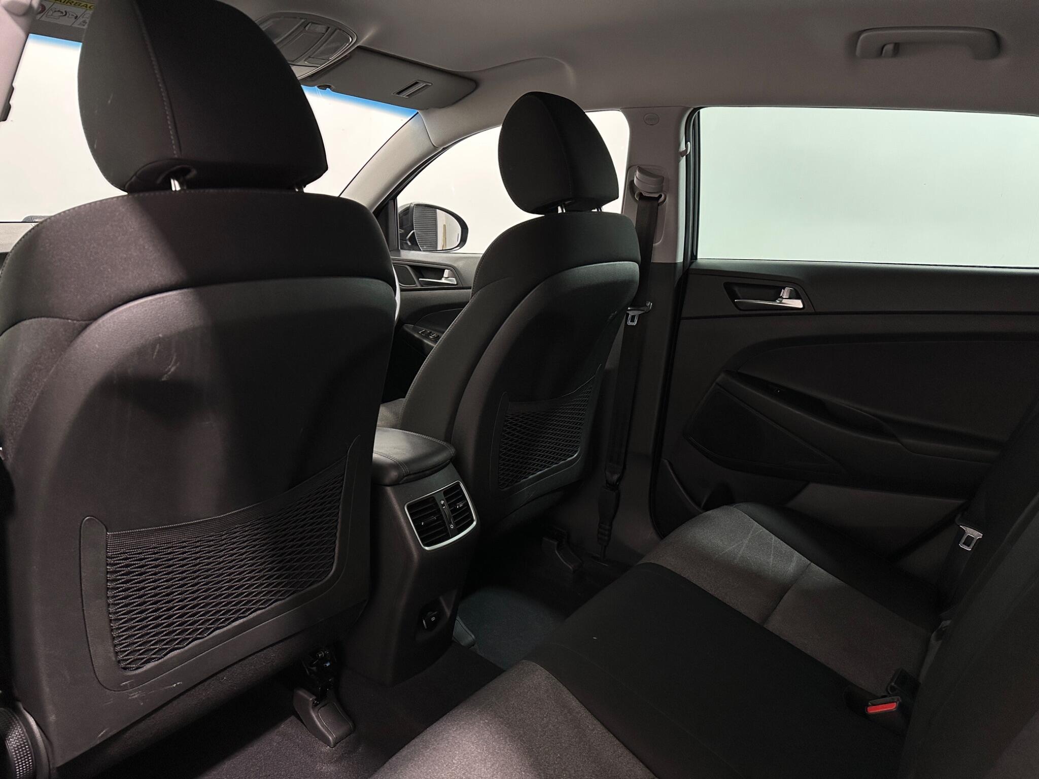 Hyundai Tucson view 38