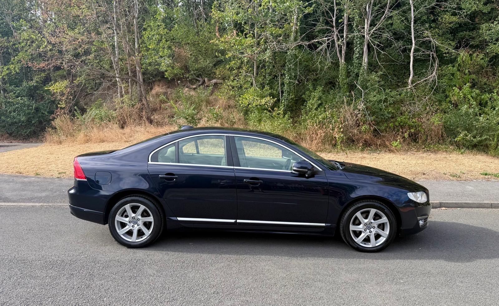 Volvo S80 view 27