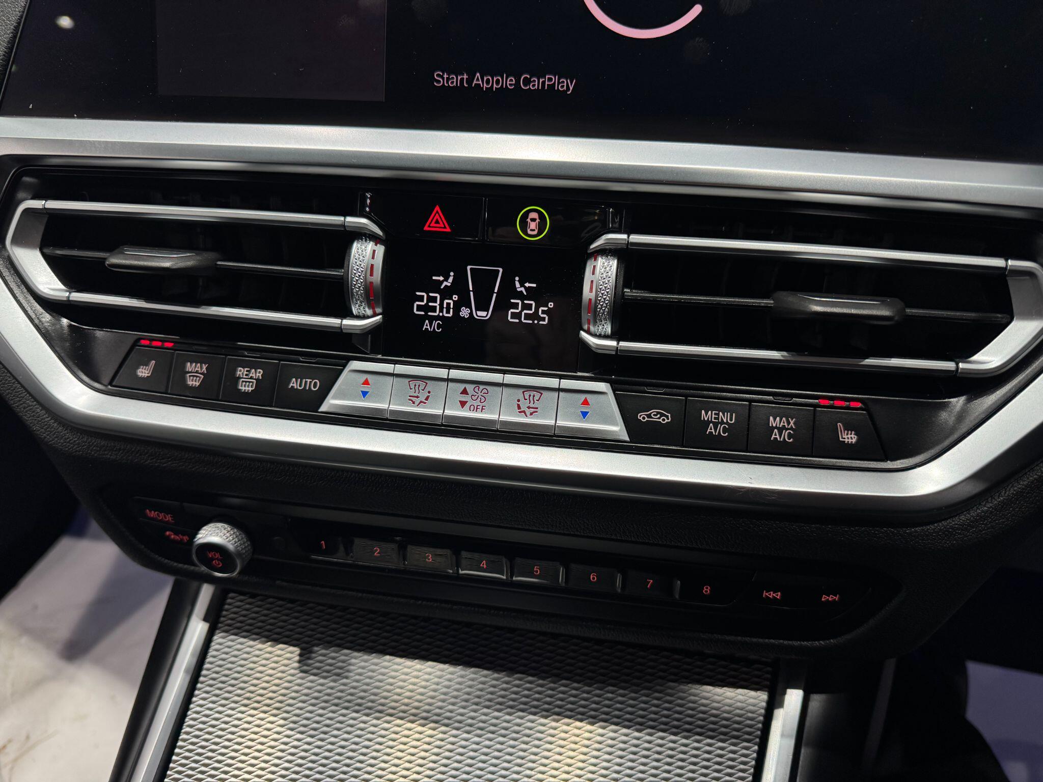 BMW 3 Series view 43