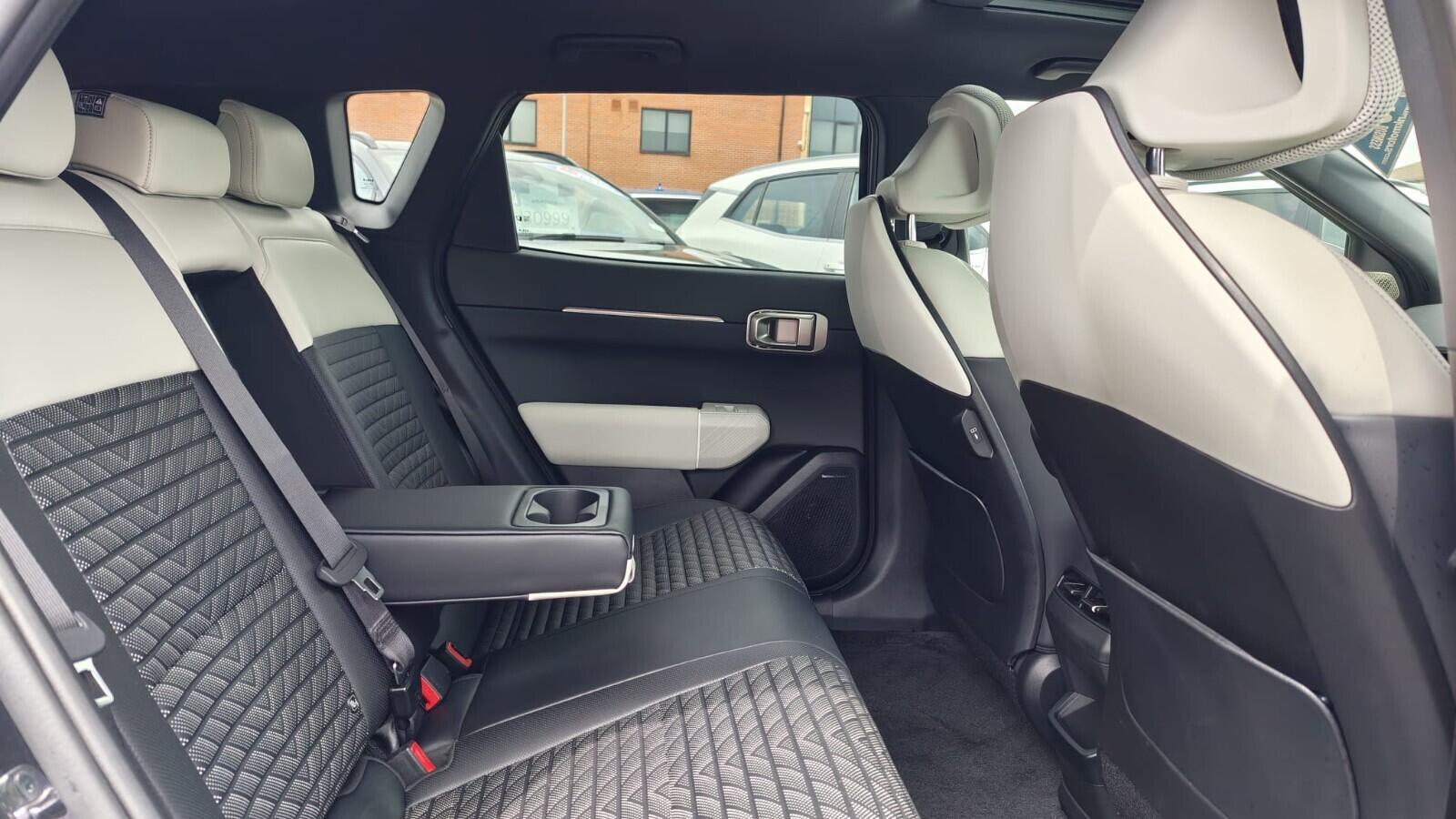 Kia Kia EV4 view 27
