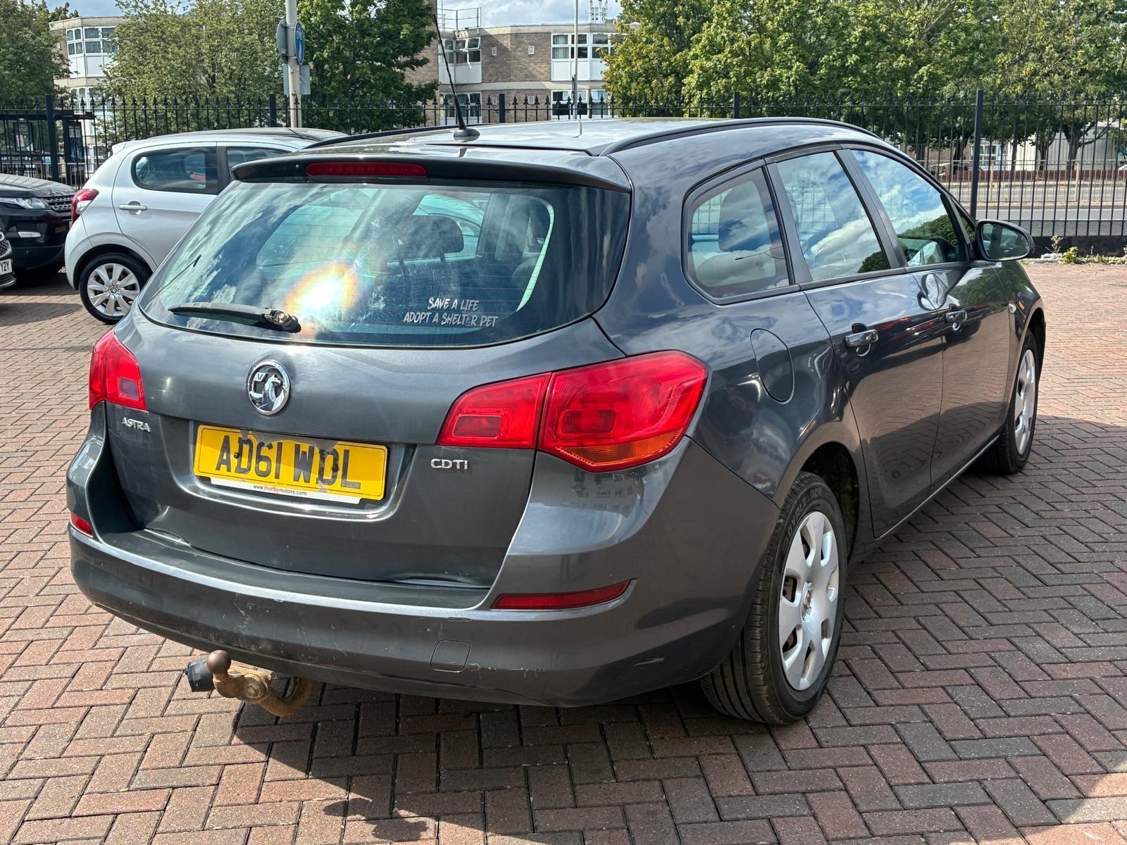 Vauxhall Astra view 11