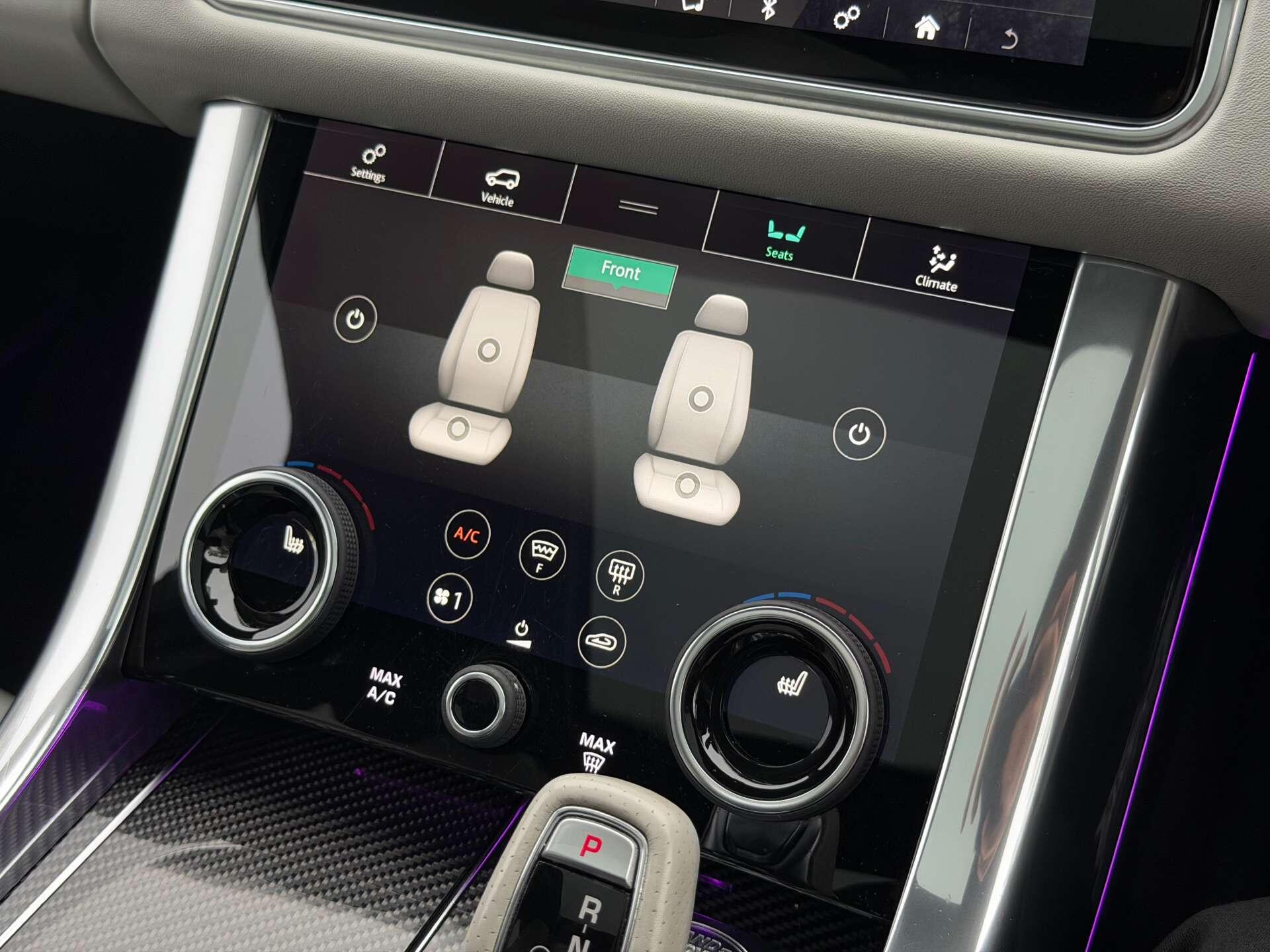 Land Rover Range Rover Sport view 42