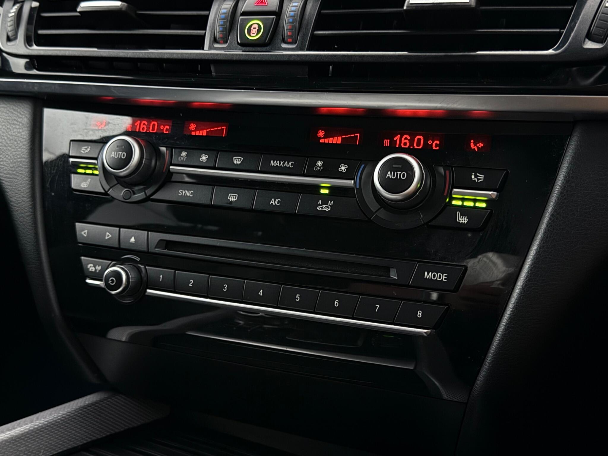 BMW X5 view 26