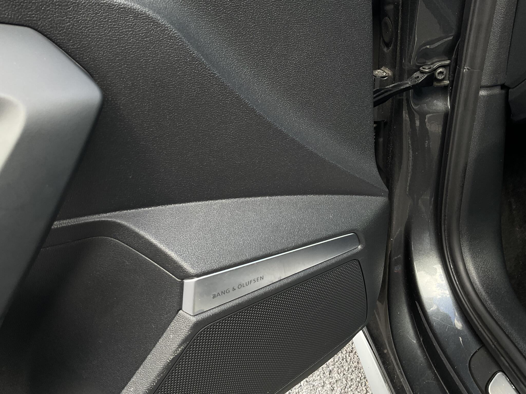 Audi S3 view 21