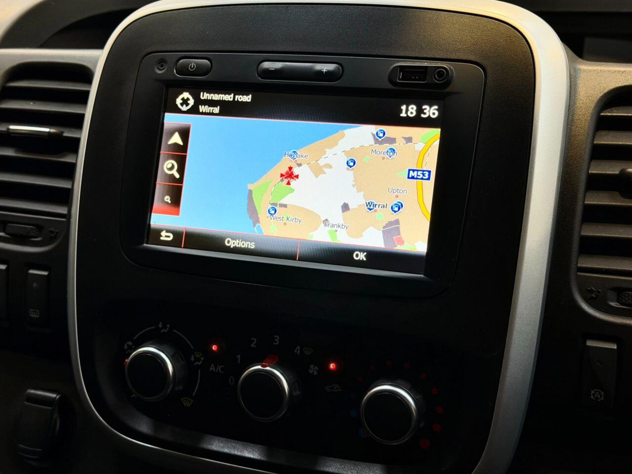 Renault Trafic view 15