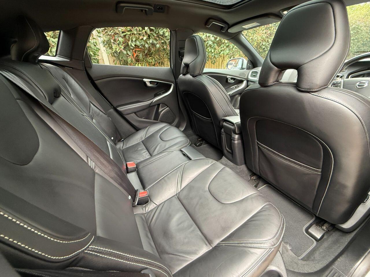 Volvo V40 view 33