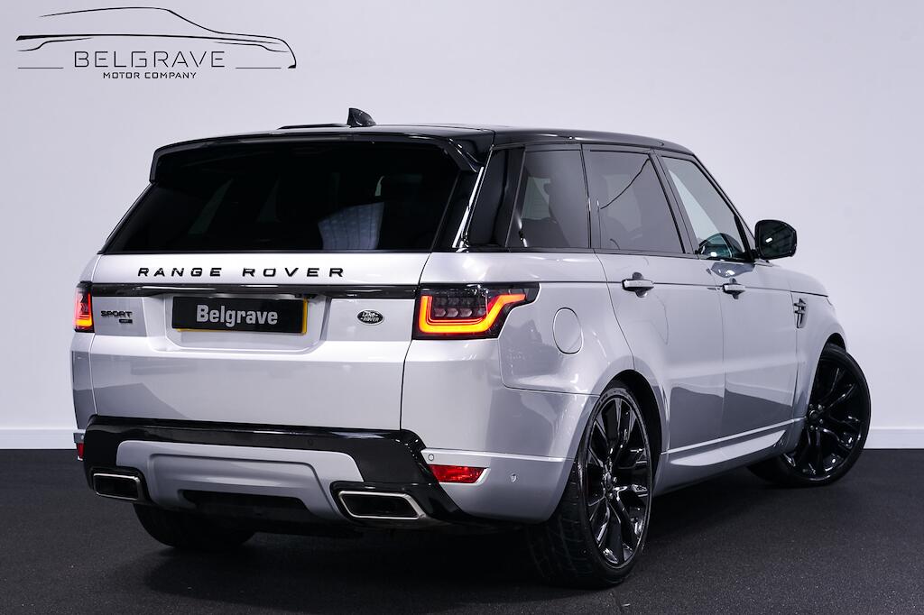 Land Rover Range Rover Sport view 3