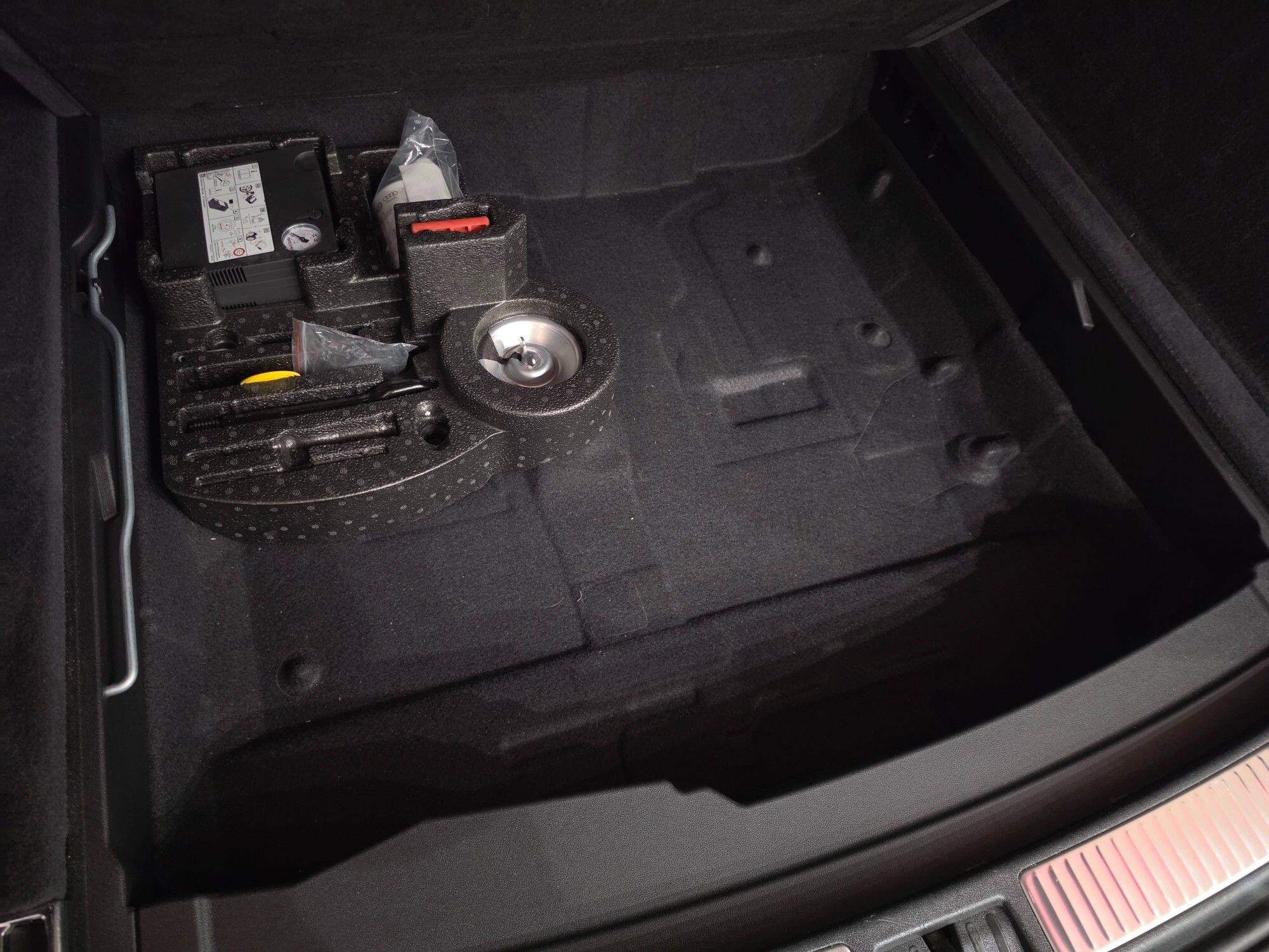 Volkswagen Touareg view 54