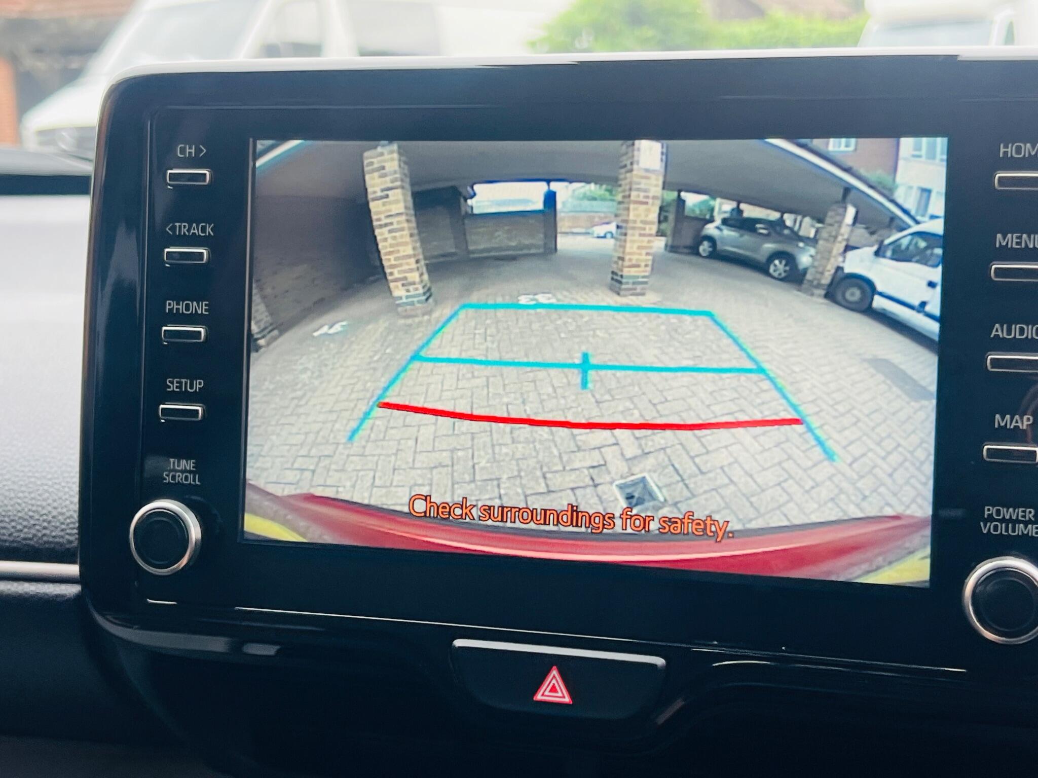 Toyota Yaris Cross view 43